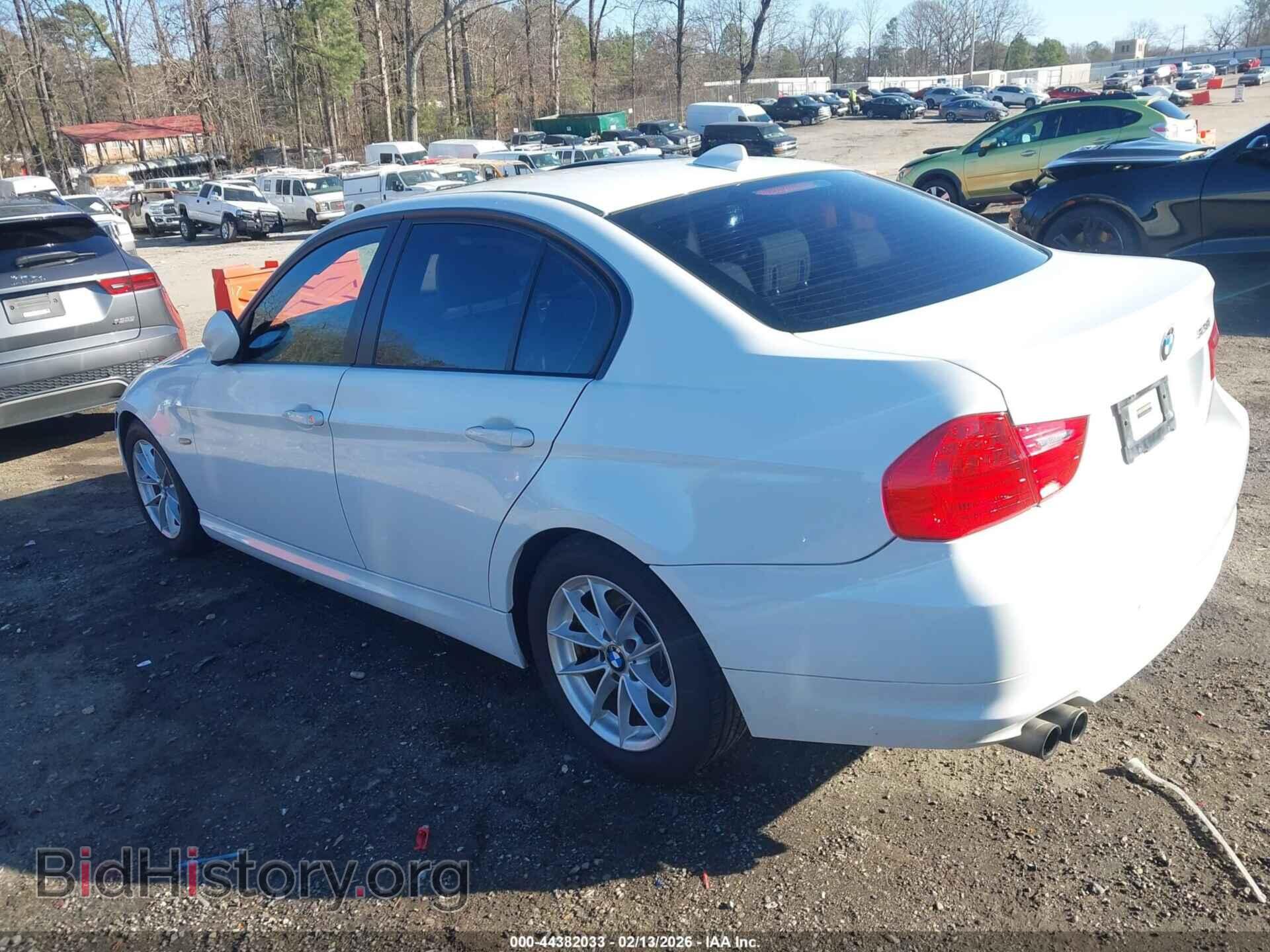 2010 BMW 328I - VIN: WBAPH7C51AE125906 - Photo 3