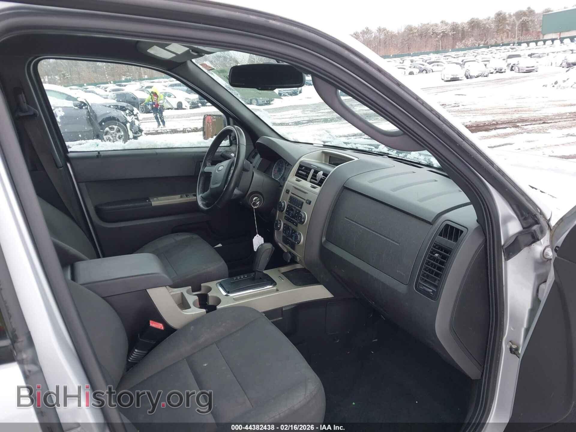 2011 FORD ESCAPE - VIN: 1FMCU0D75BKC01887 - Фото 5