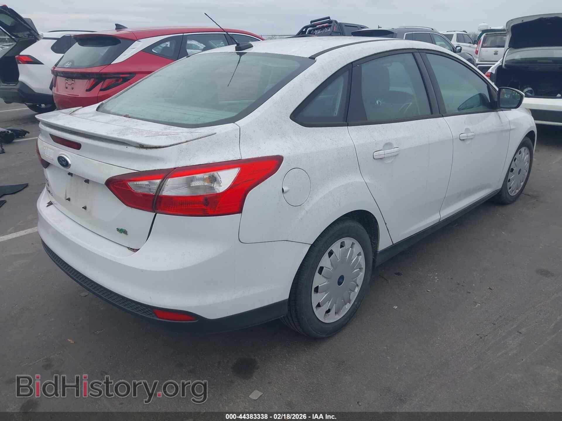 2012 FORD FOCUS - VIN: 1FAHP3F21CL293392 - Photo 4