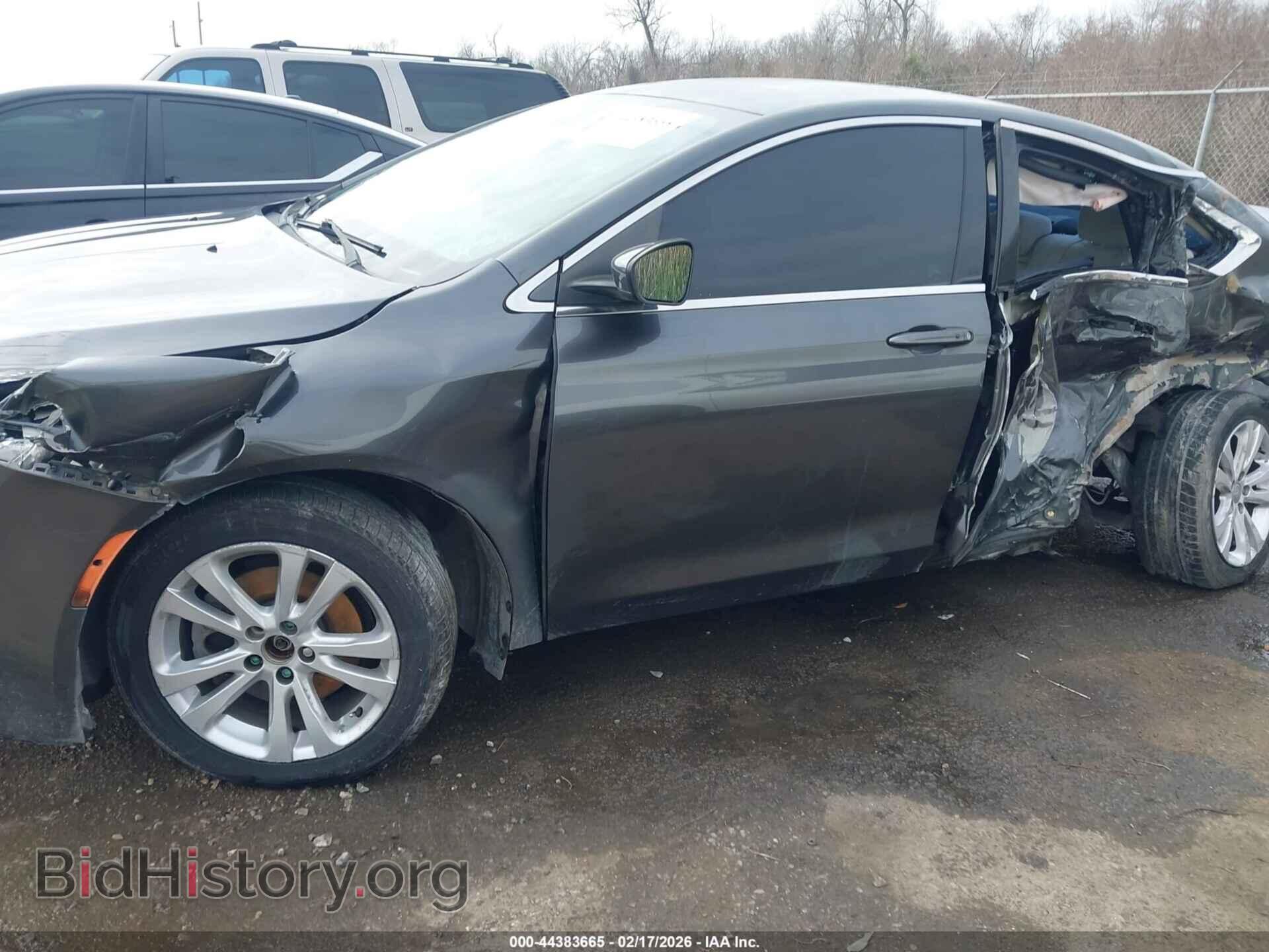 2015 CHRYSLER 200 - VIN: 1C3CCCAB2FN752255 - Фото 6