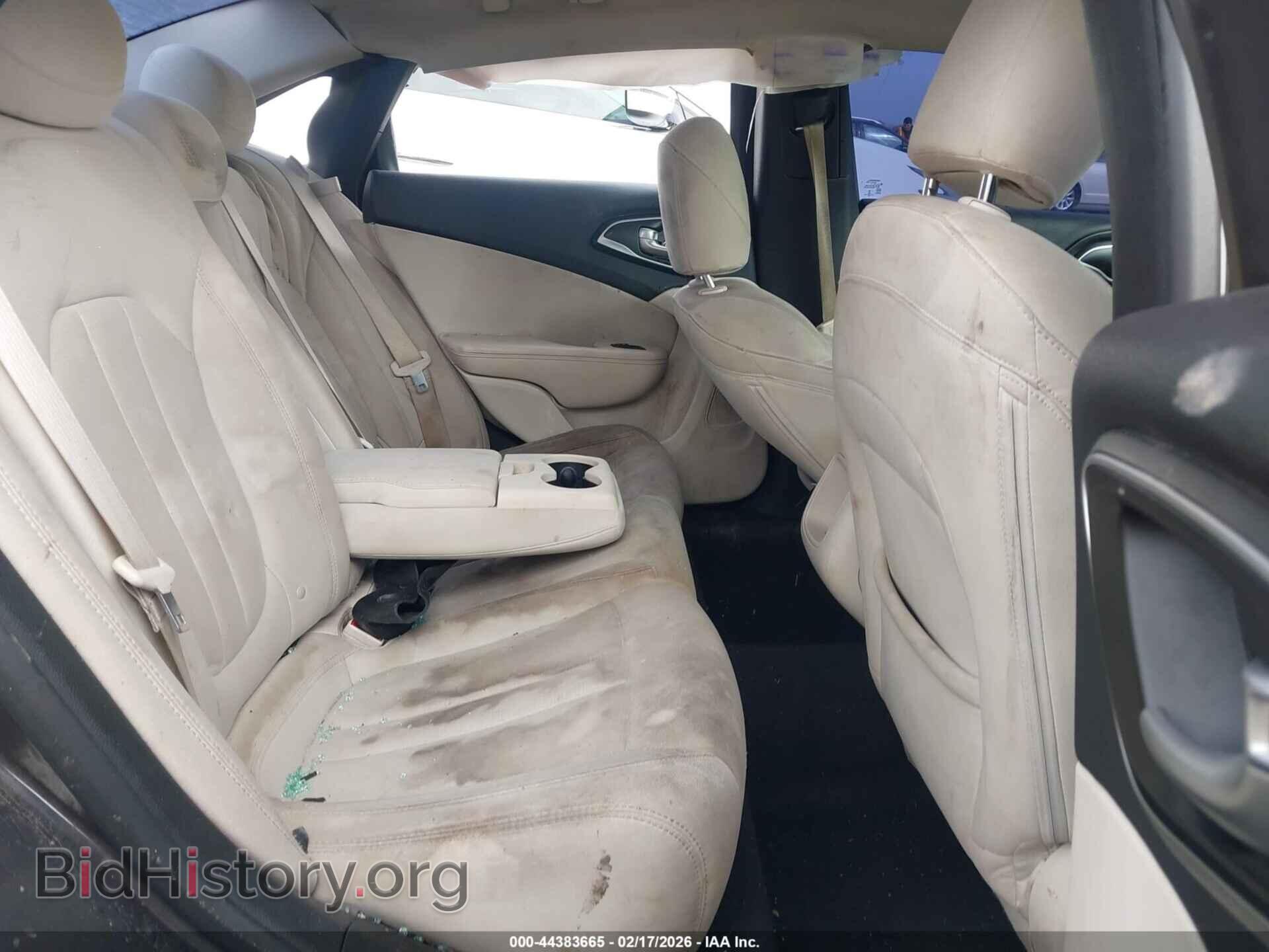 2015 CHRYSLER 200 - VIN: 1C3CCCAB2FN752255 - Фото 8