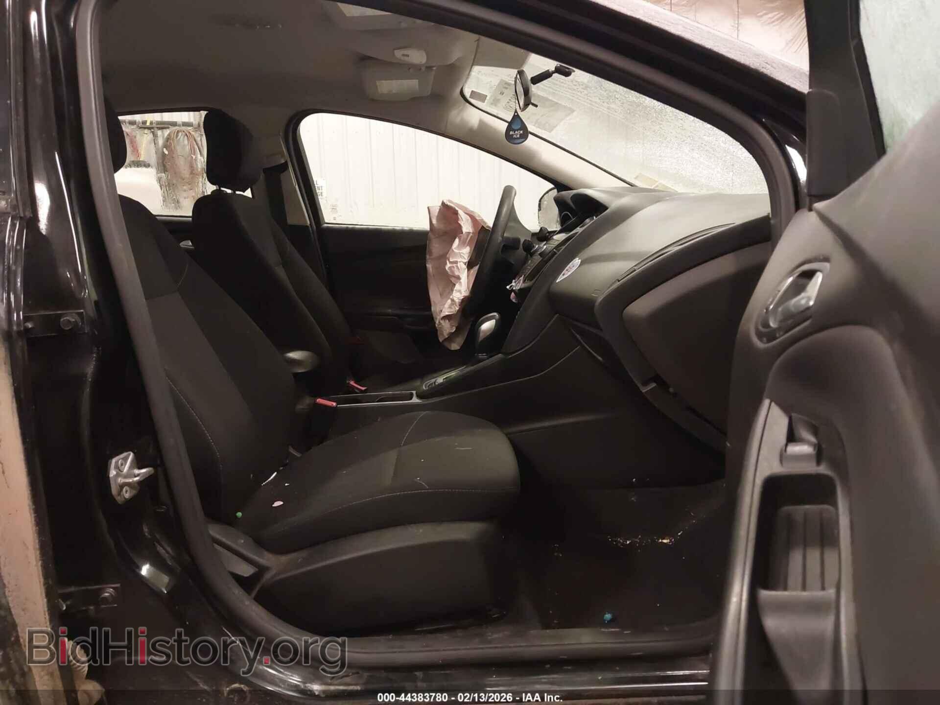 2018 FORD FOCUS - VIN: 1FADP3F29JL231234 - Photo 5
