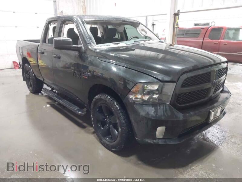 2017 RAM 1500 Express 4X4 6'4 Box (VIN 1C6RR7FT5HS728699) — фото 1 из 15, IAAI, повреждение: опрокидывание