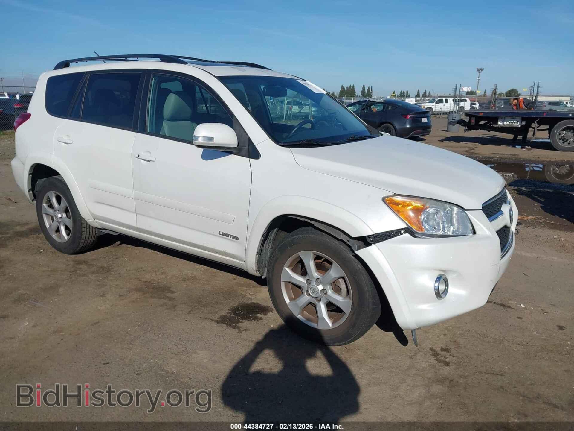 Фотография 2T3DK4DV7BW061501 - TOYOTA RAV4 2011