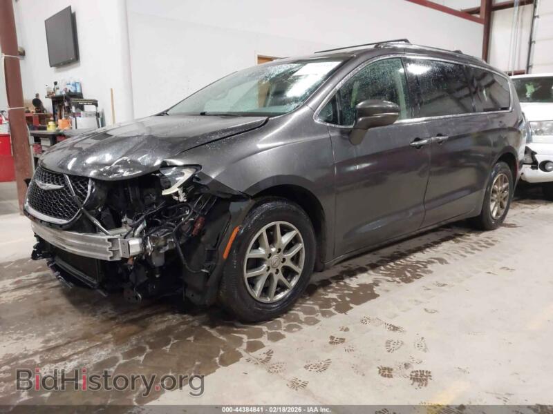 2021 Chrysler PACIFICA (VIN 2C4RC1BG6MR584981) — photo 2 of 16