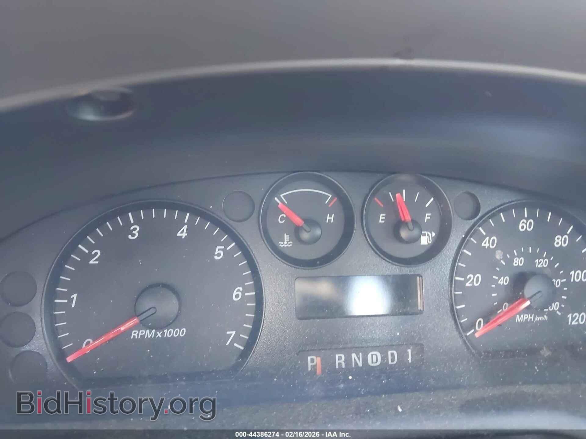 2006 FORD TAURUS - VIN: 1FAFP53U76A262477 - Фото 7