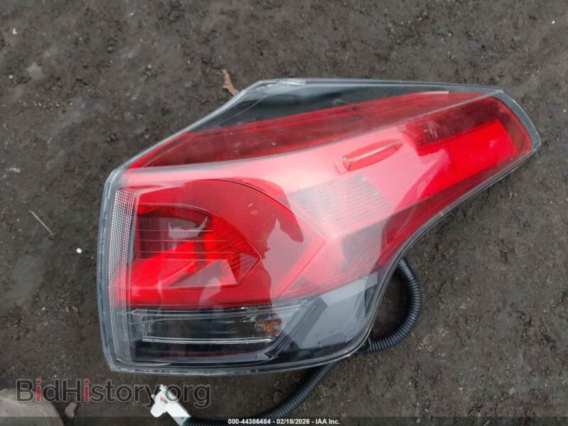 2017 Toyota RAV4 (VIN 2T3BFREV1HW604874) — фото 12 из 17