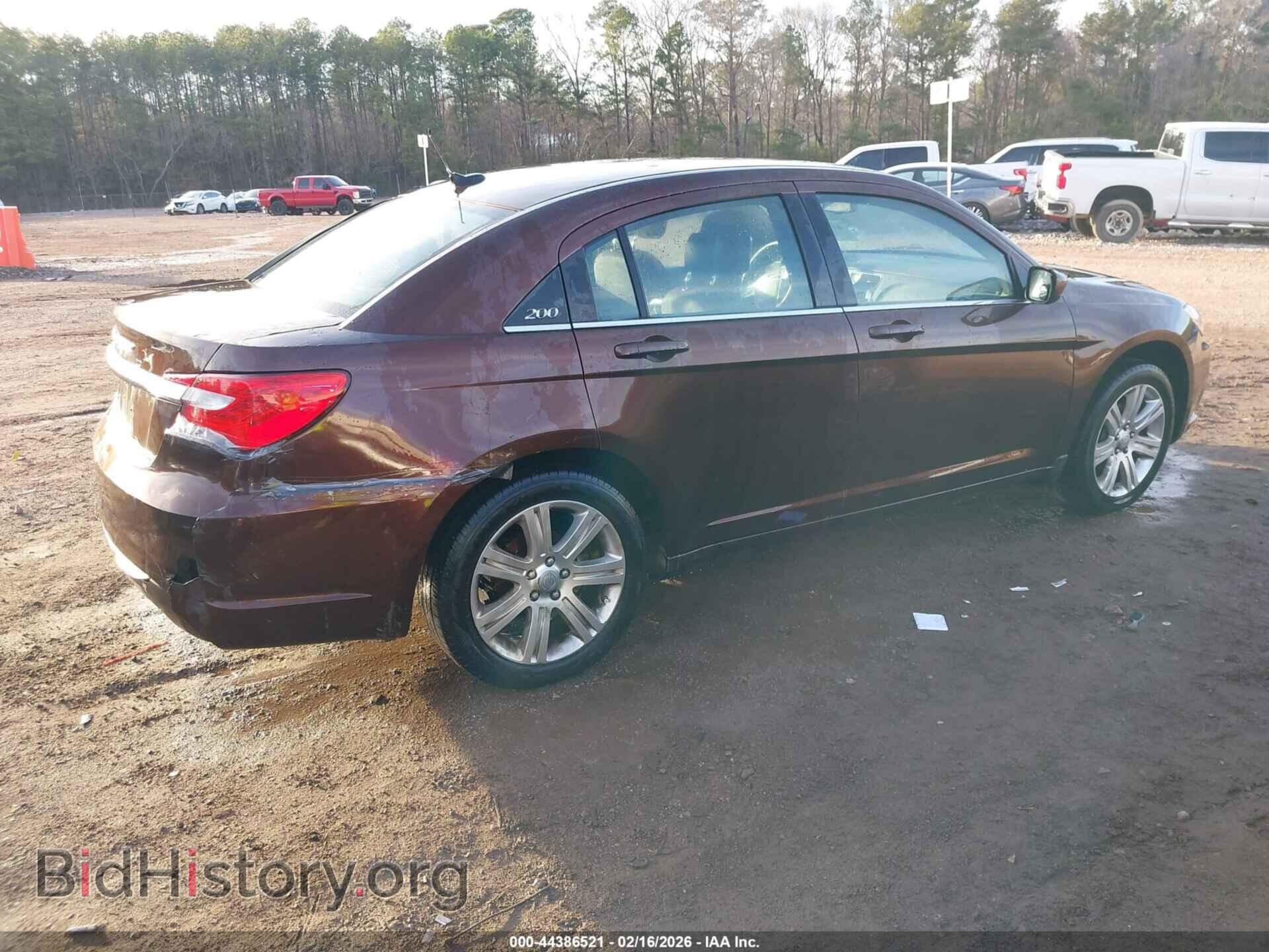 2013 CHRYSLER 200 - VIN: 1C3CCBBB3DN539871 - Фото 4