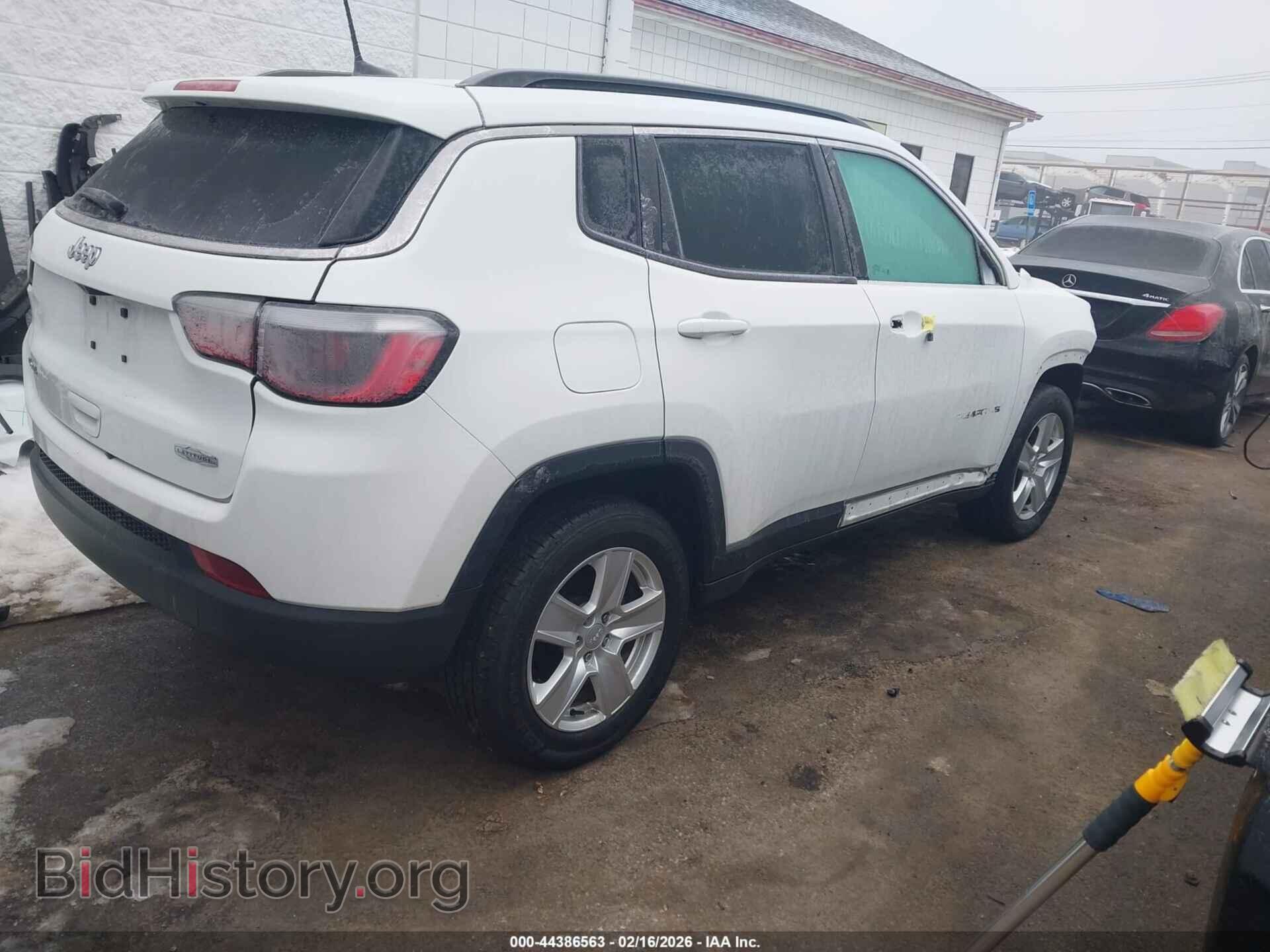2022 JEEP COMPASS - VIN: 3C4NJDBB2NT129893 - Фото 4
