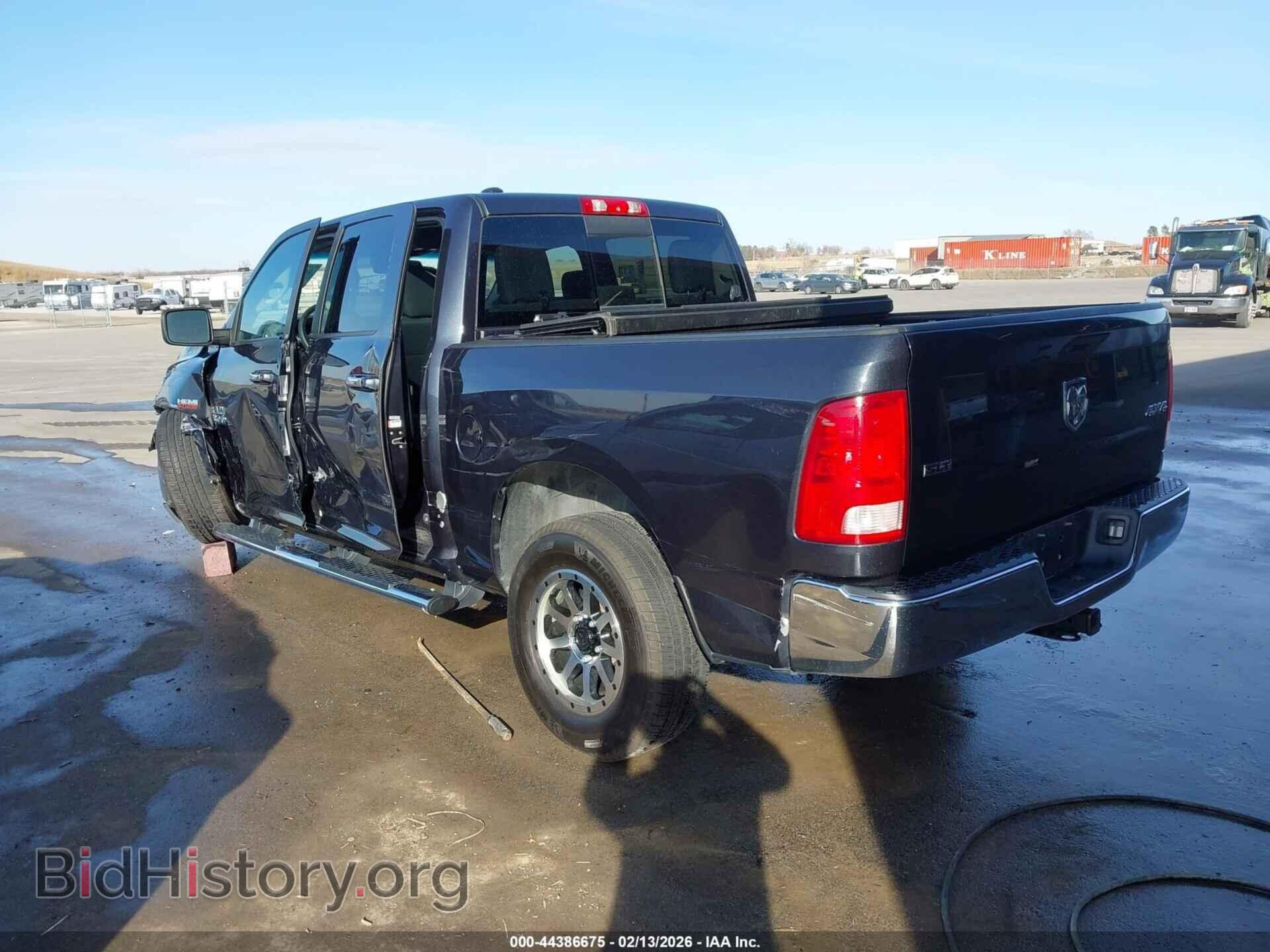 2016 RAM 1500 - VIN: 1C6RR7LT8GS236140 - Фото 3