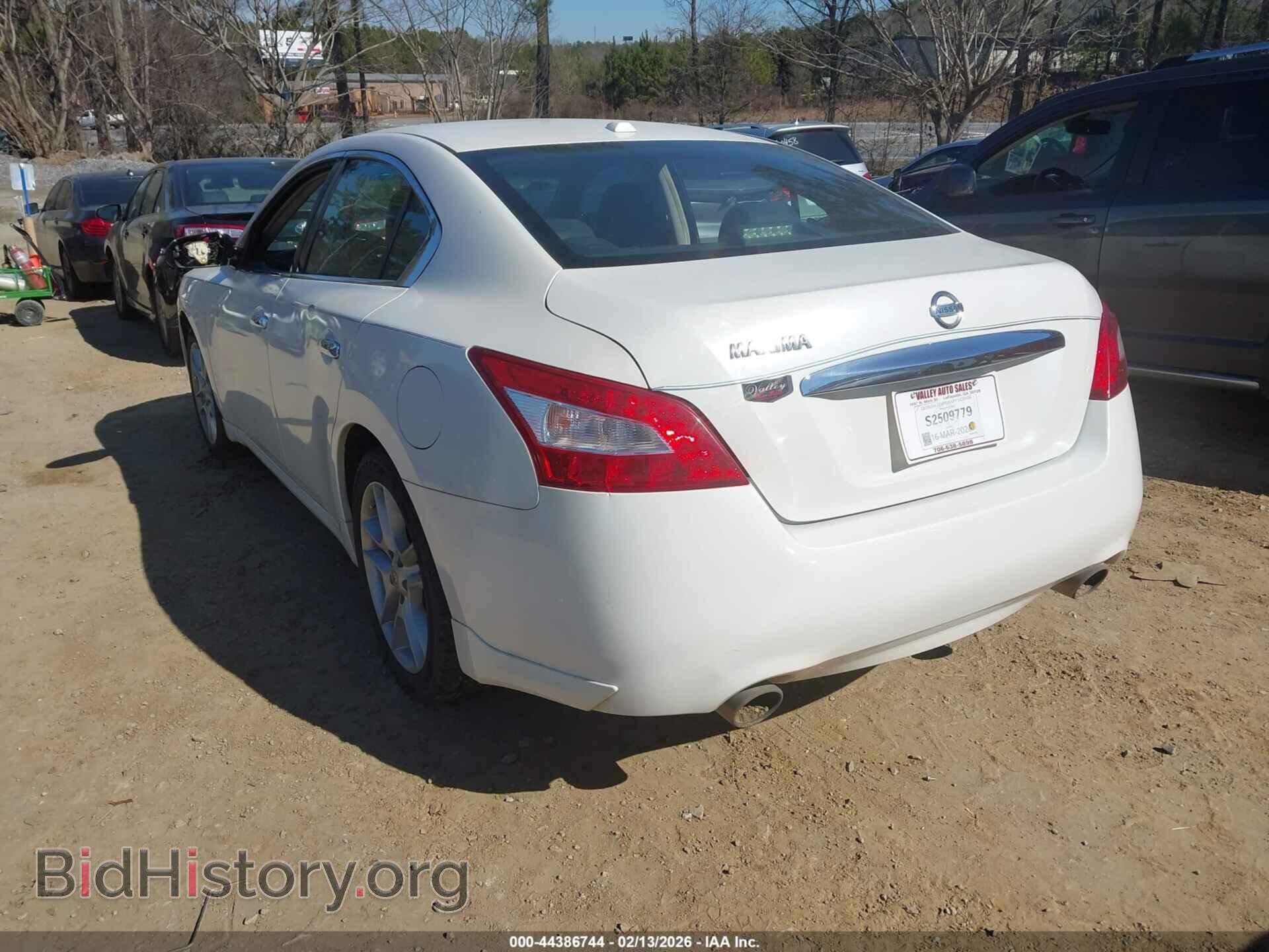 2011 NISSAN MAXIMA - VIN: 1N4AA5APXBC808230 - Фото 3