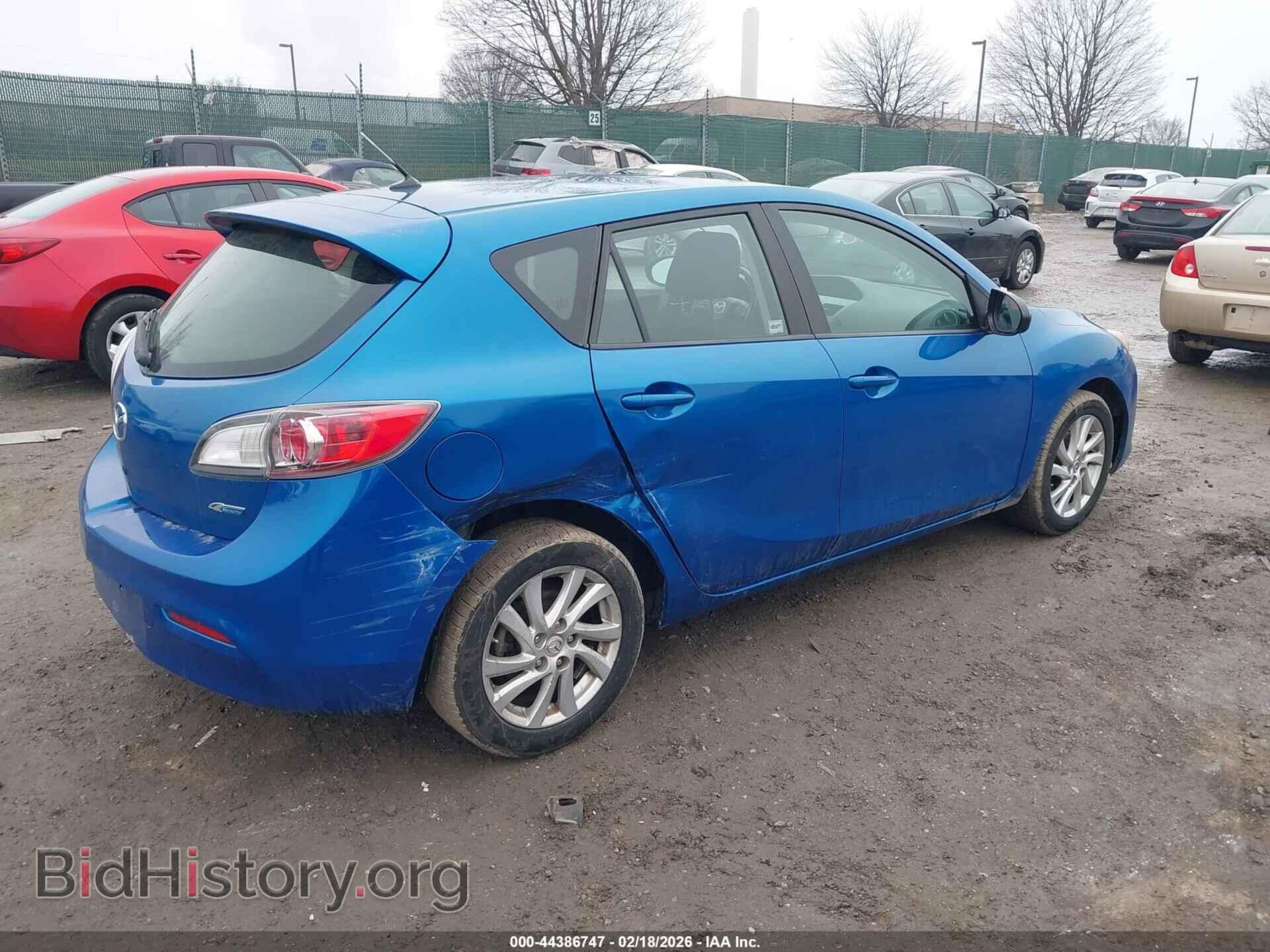 2012 MAZDA MAZDA3 - VIN: JM1BL1L8XC1636611 - Фото 4