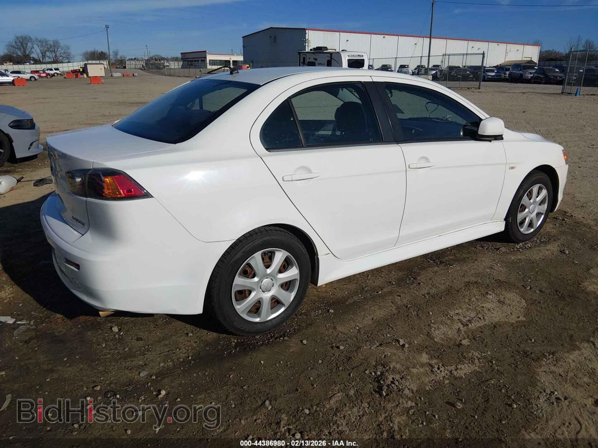 2014 MITSUBISHI LANCER - VIN: JA32U2FU9EU016277 - Фото 4