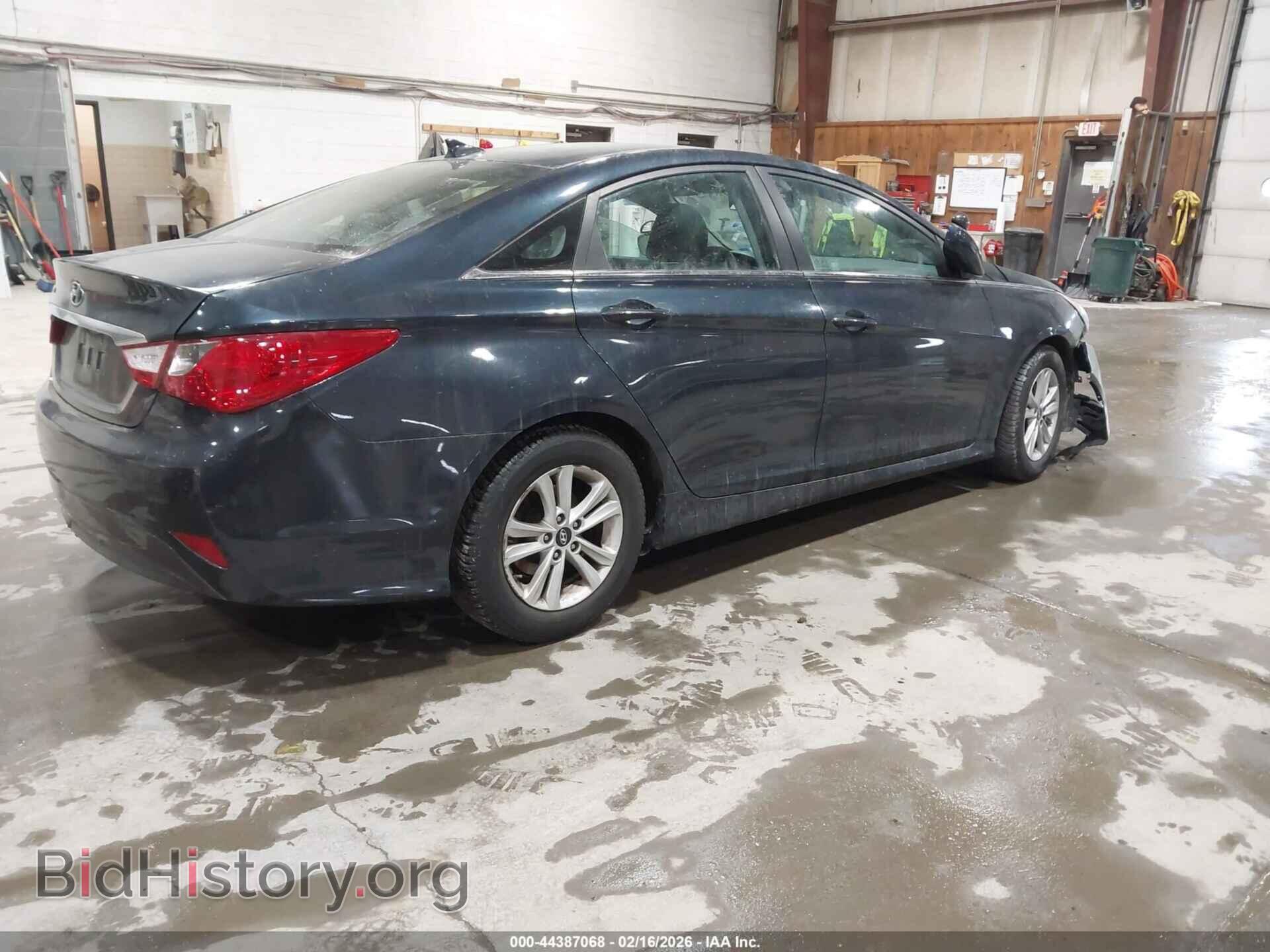 2014 HYUNDAI SONATA - VIN: 5NPEB4AC1EH881592 - Фото 4