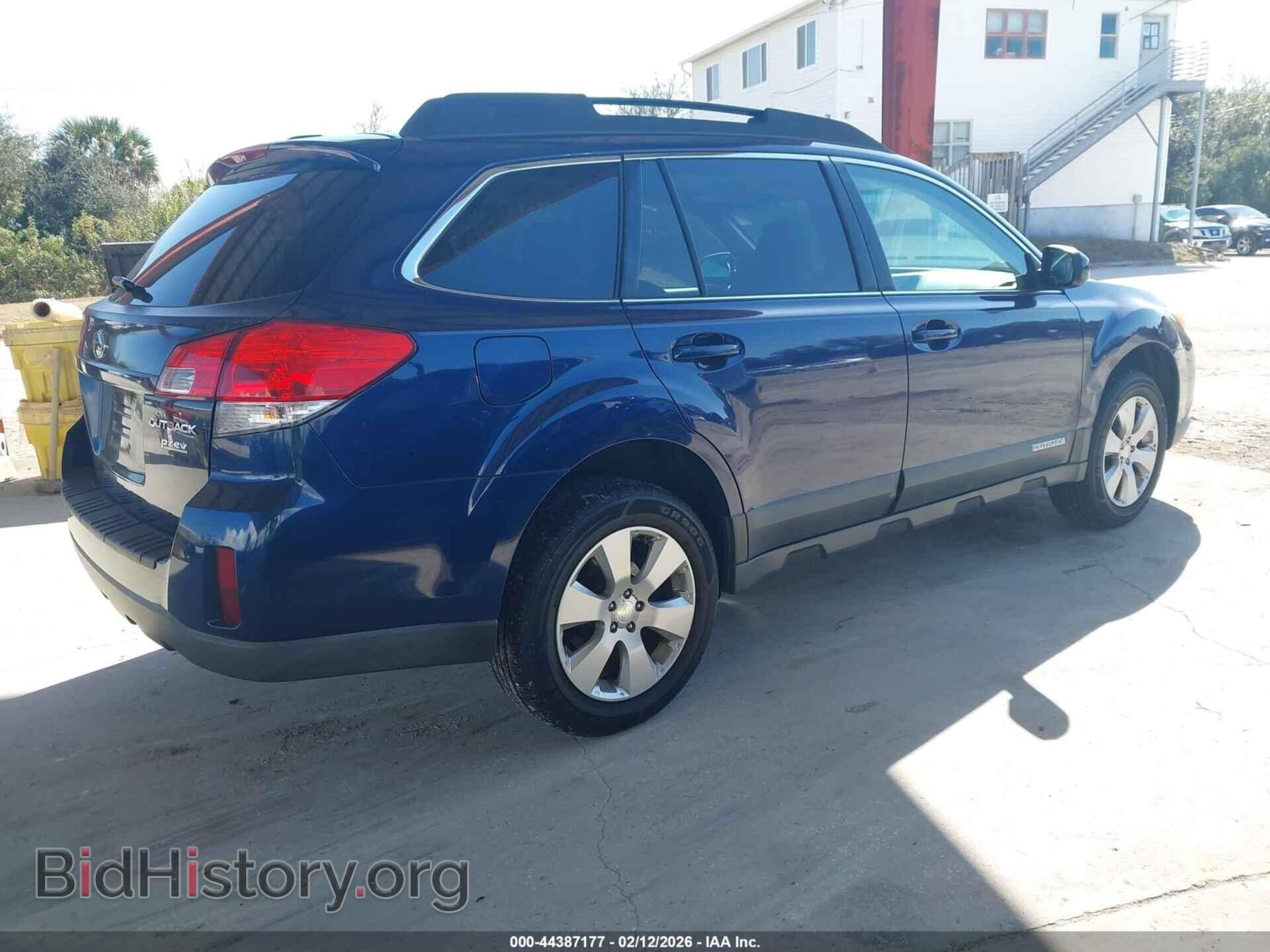 2011 SUBARU OUTBACK - VIN: 4S4BRBBC2B3409843 - Фото 4
