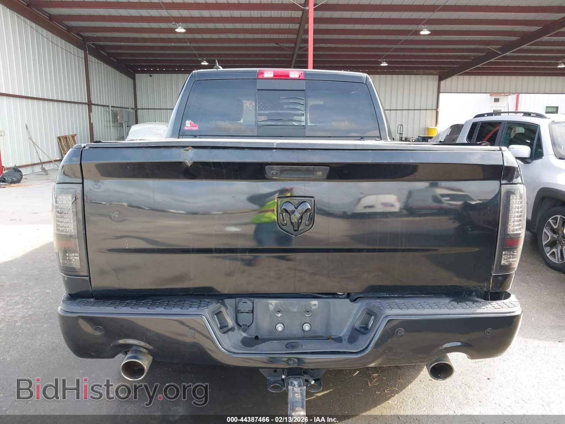 2018 RAM 1500 - VIN: 1C6RR6LT1JS334010 - Фото 16