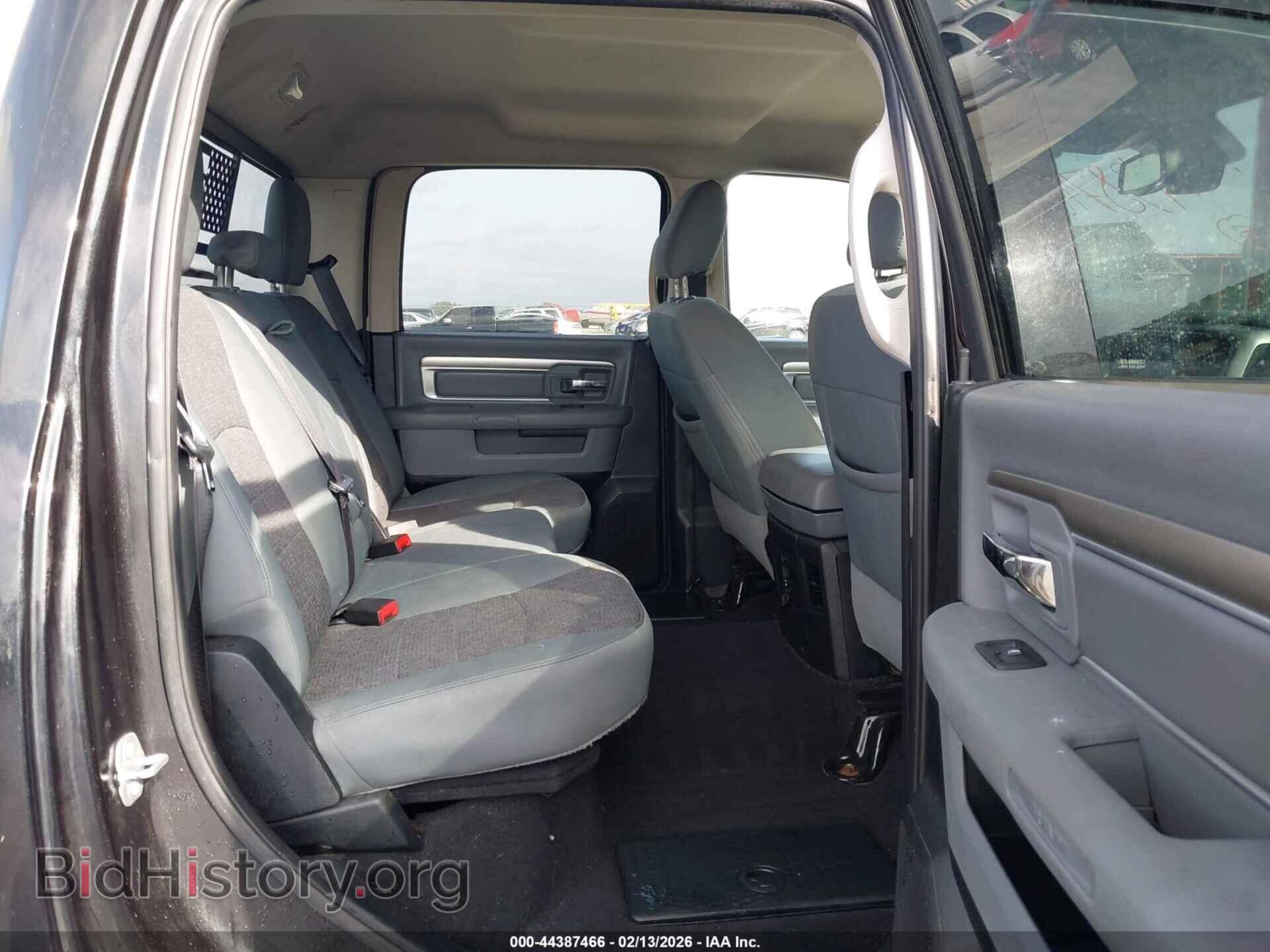 2018 RAM 1500 - VIN: 1C6RR6LT1JS334010 - Фото 8