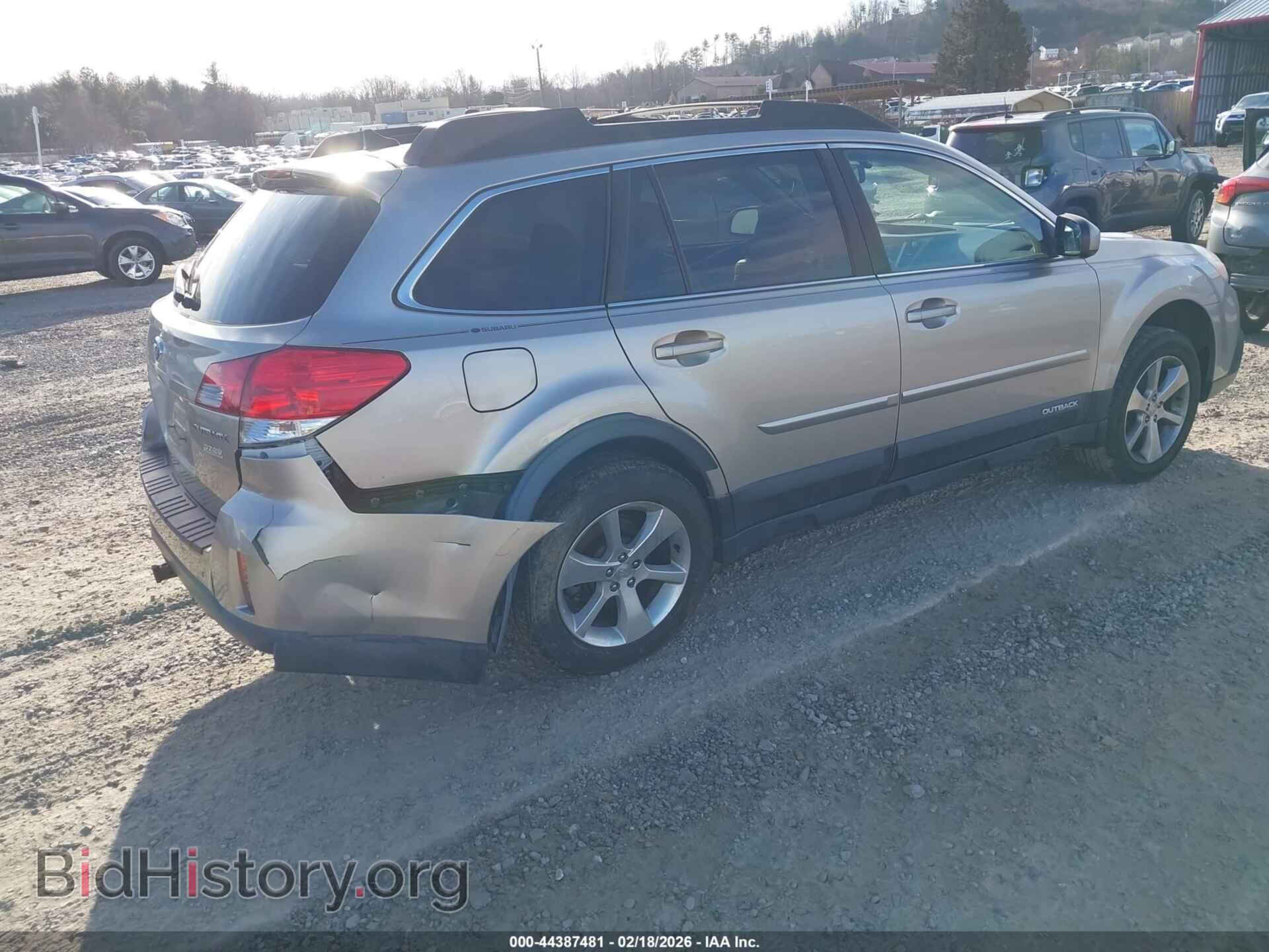 2014 SUBARU OUTBACK - VIN: 4S4BRBLC6E3310848 - Фото 4