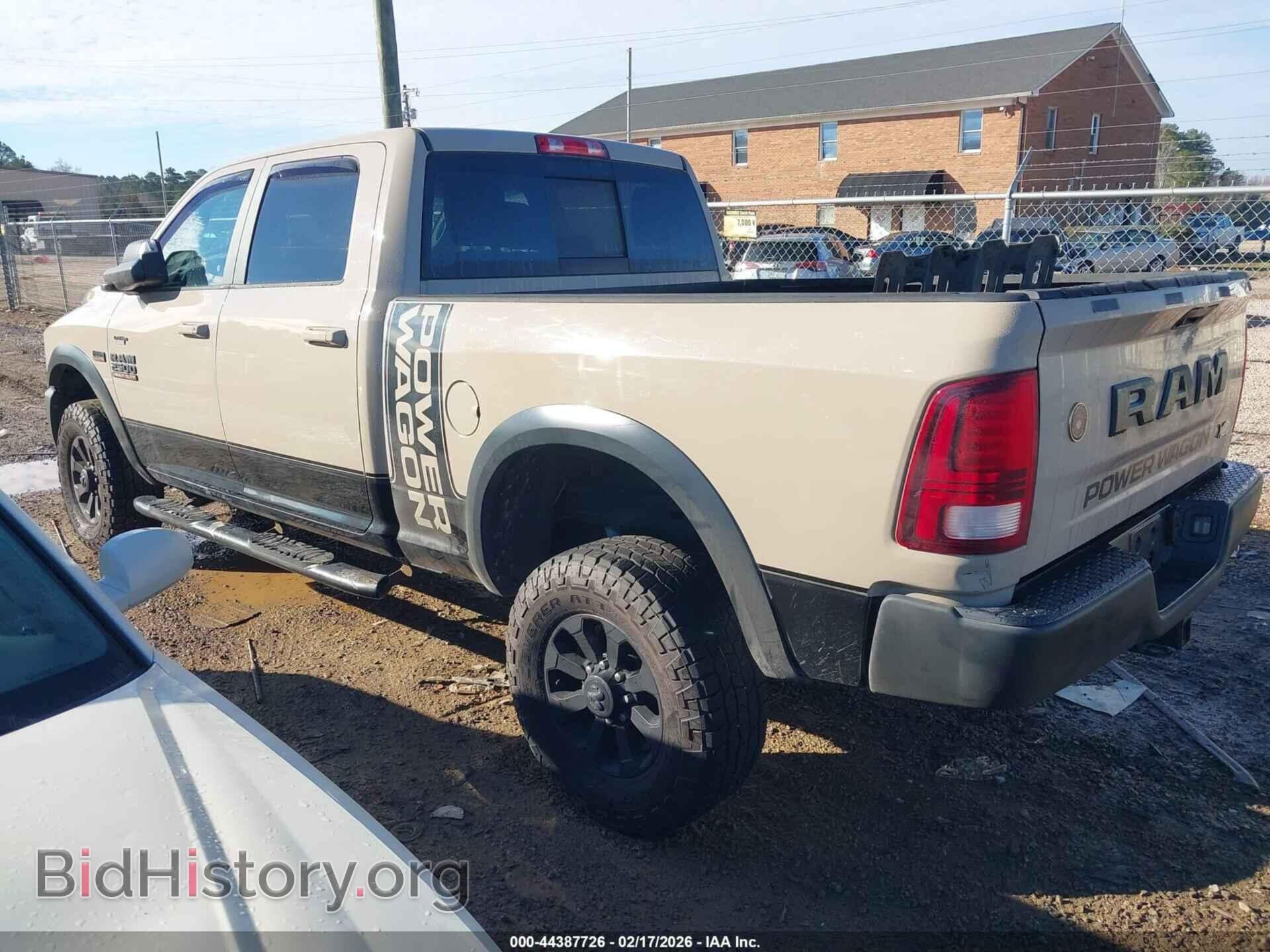 2018 RAM 2500 - VIN: 3C6TR5EJ1JG378706 - Фото 3