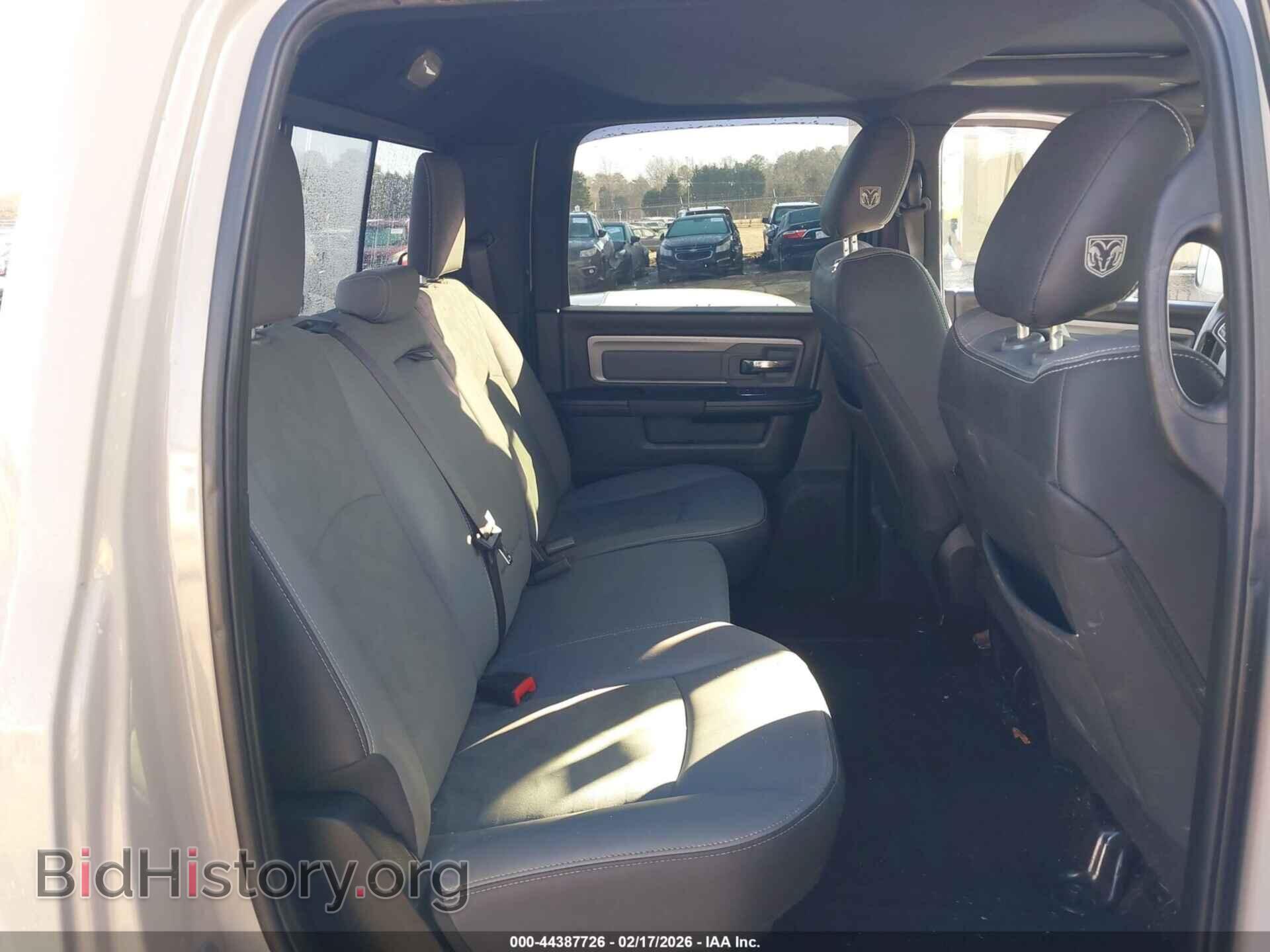 2018 RAM 2500 - VIN: 3C6TR5EJ1JG378706 - Фото 8