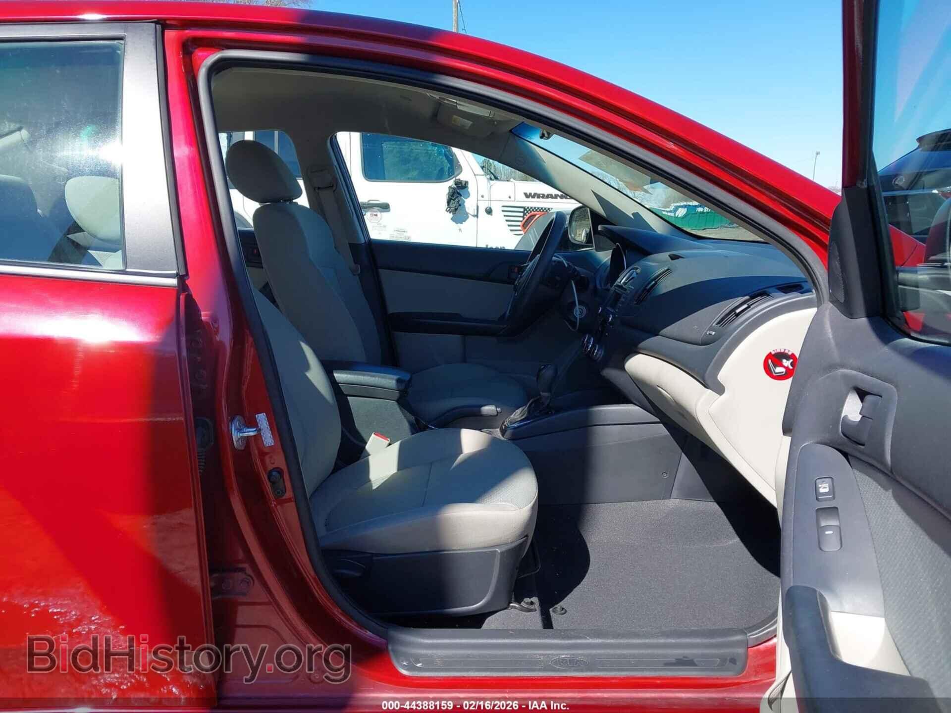 2012 KIA FORTE - VIN: KNAFU4A21C5498932 - Фото 5