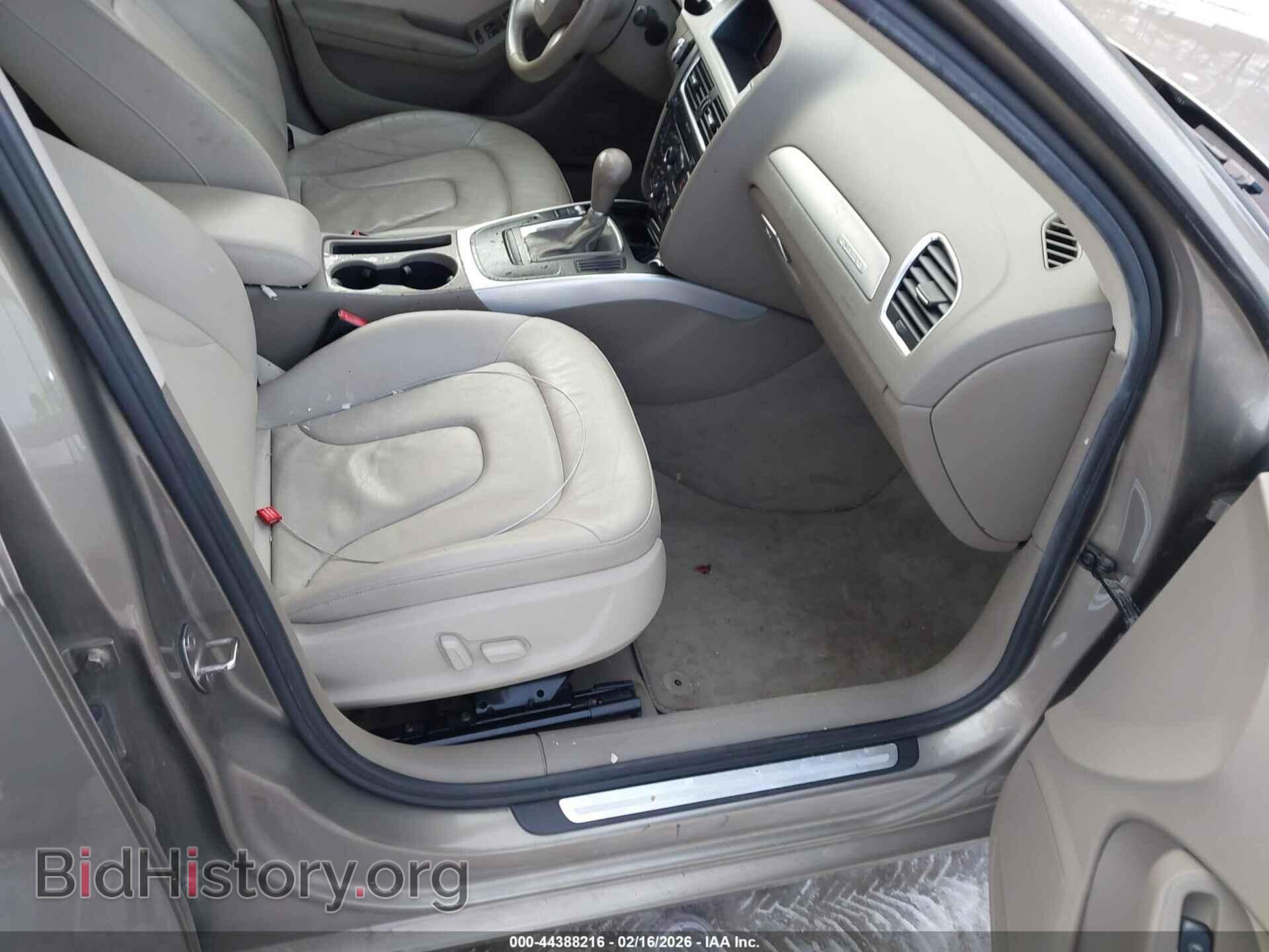 2010 AUDI A4 - VIN: WAUBFAFL4AN058175 - Фото 5