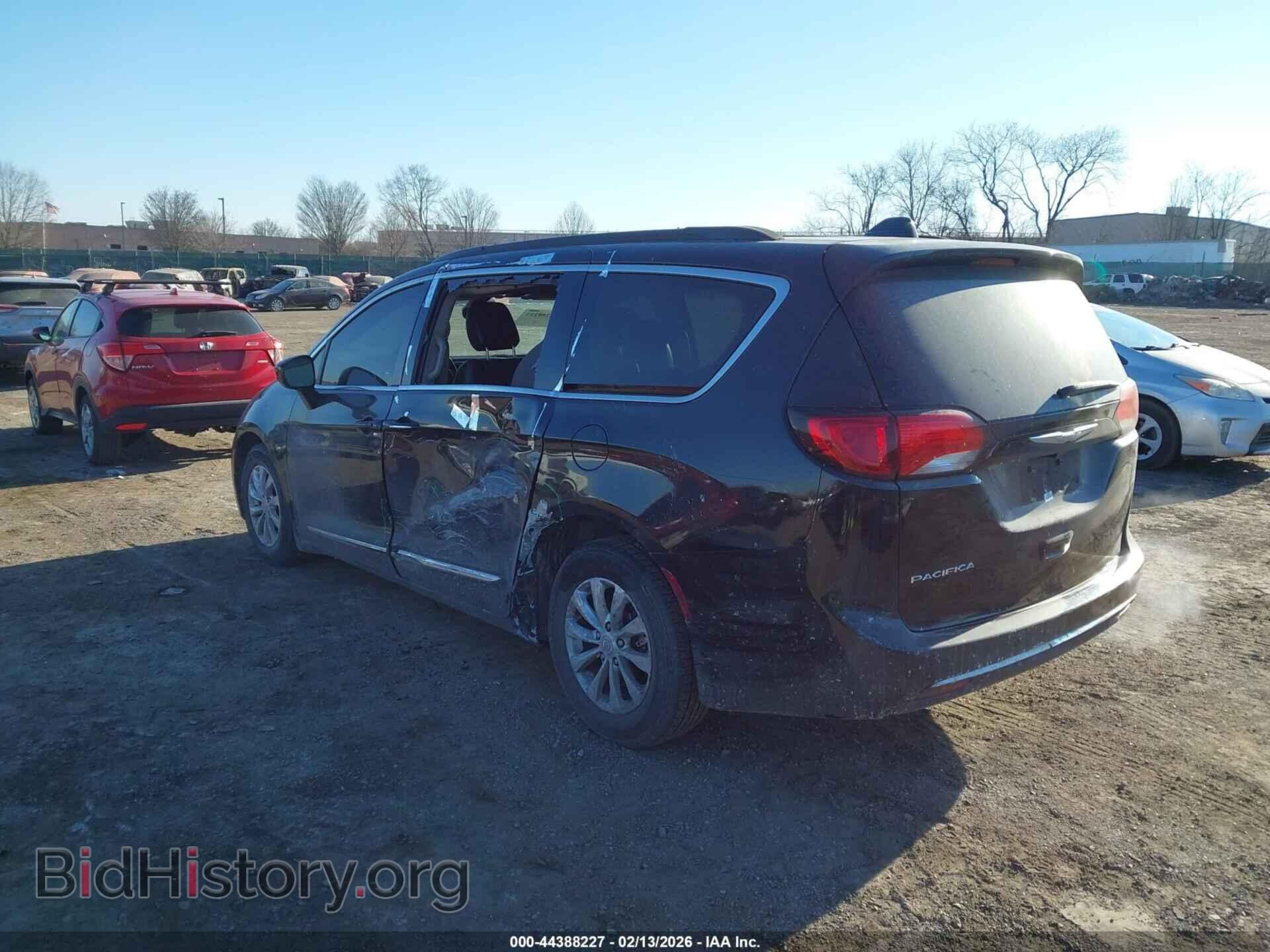 2017 CHRYSLER PACIFICA - VIN: 2C4RC1BG3HR526672 - Photo 3