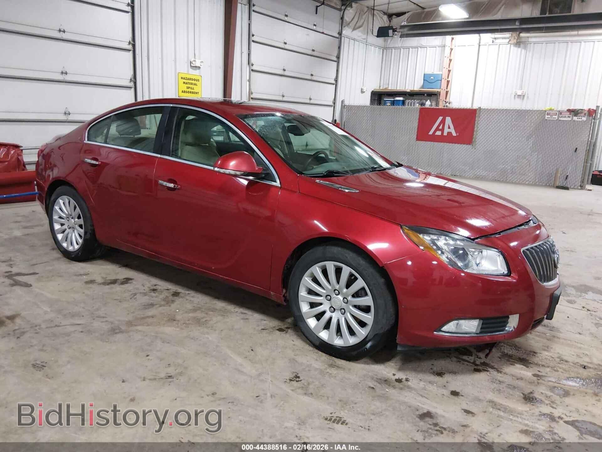 Photo 2G4GT5GV5D9225445 - BUICK REGAL 2013