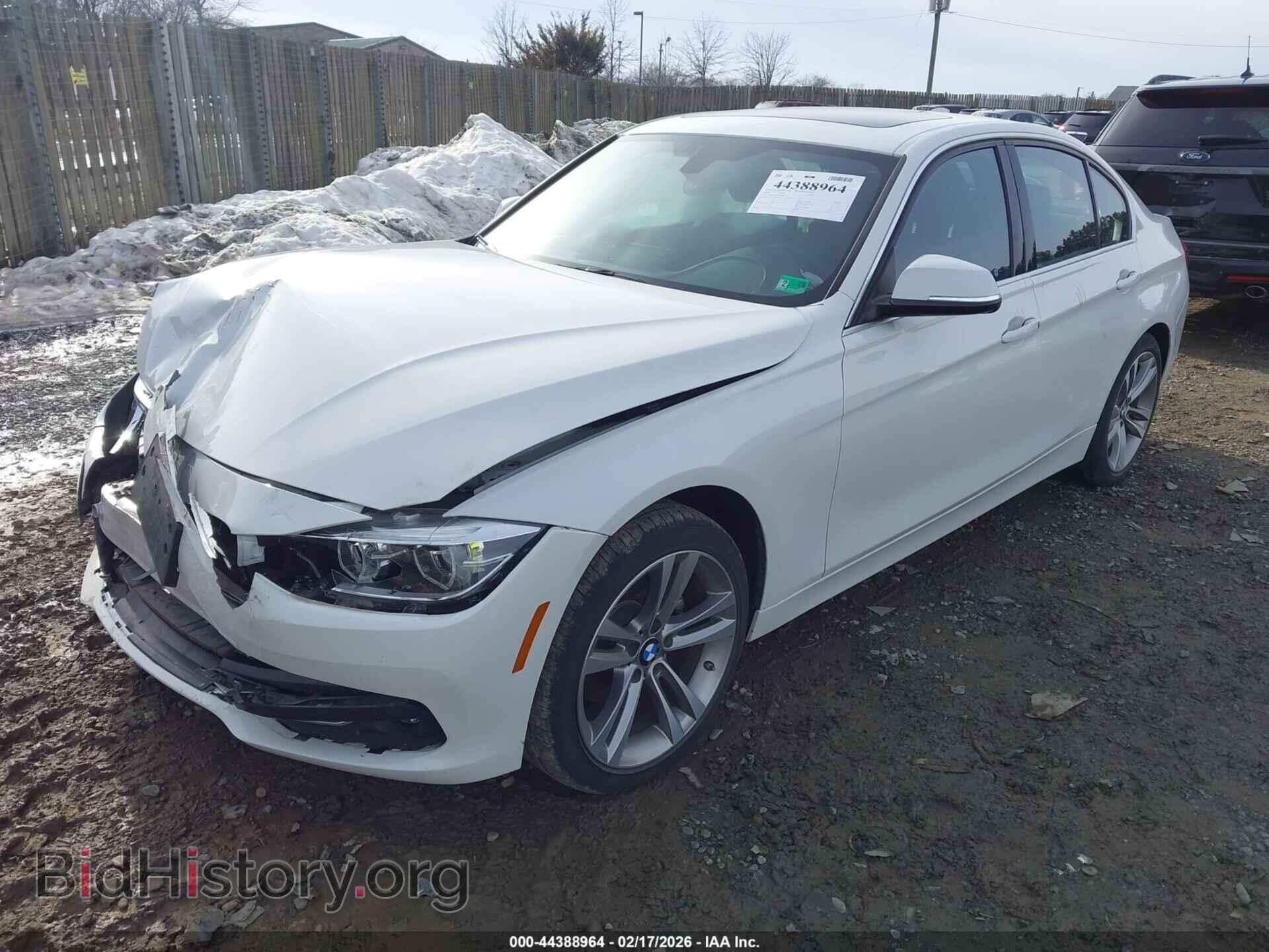 2018 BMW 330I - VIN: WBA8B9C53JEE82573 - Фото 2