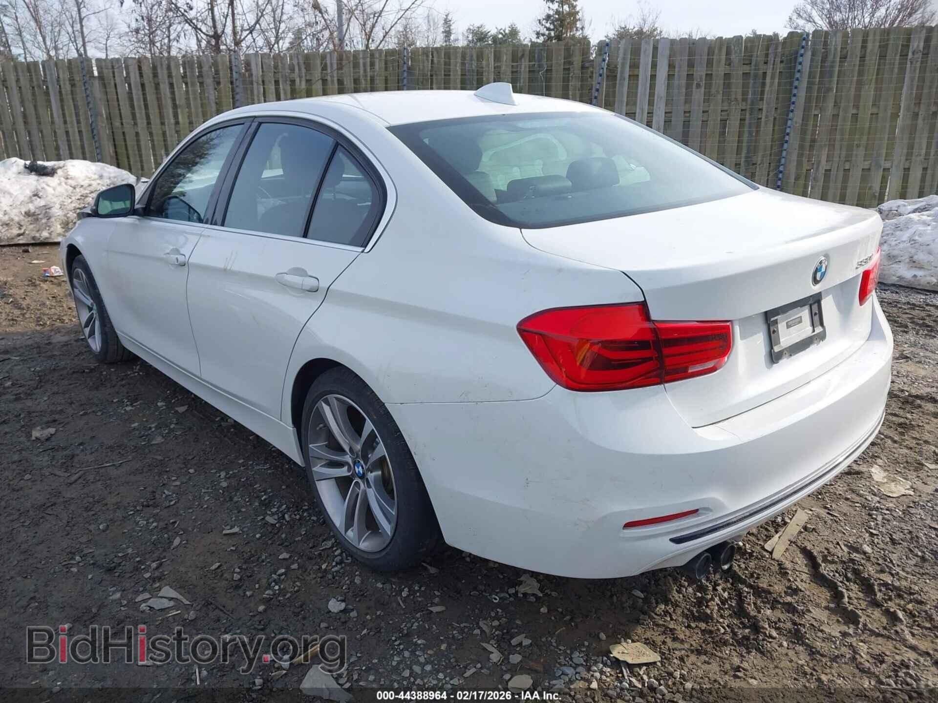 2018 BMW 330I - VIN: WBA8B9C53JEE82573 - Фото 3