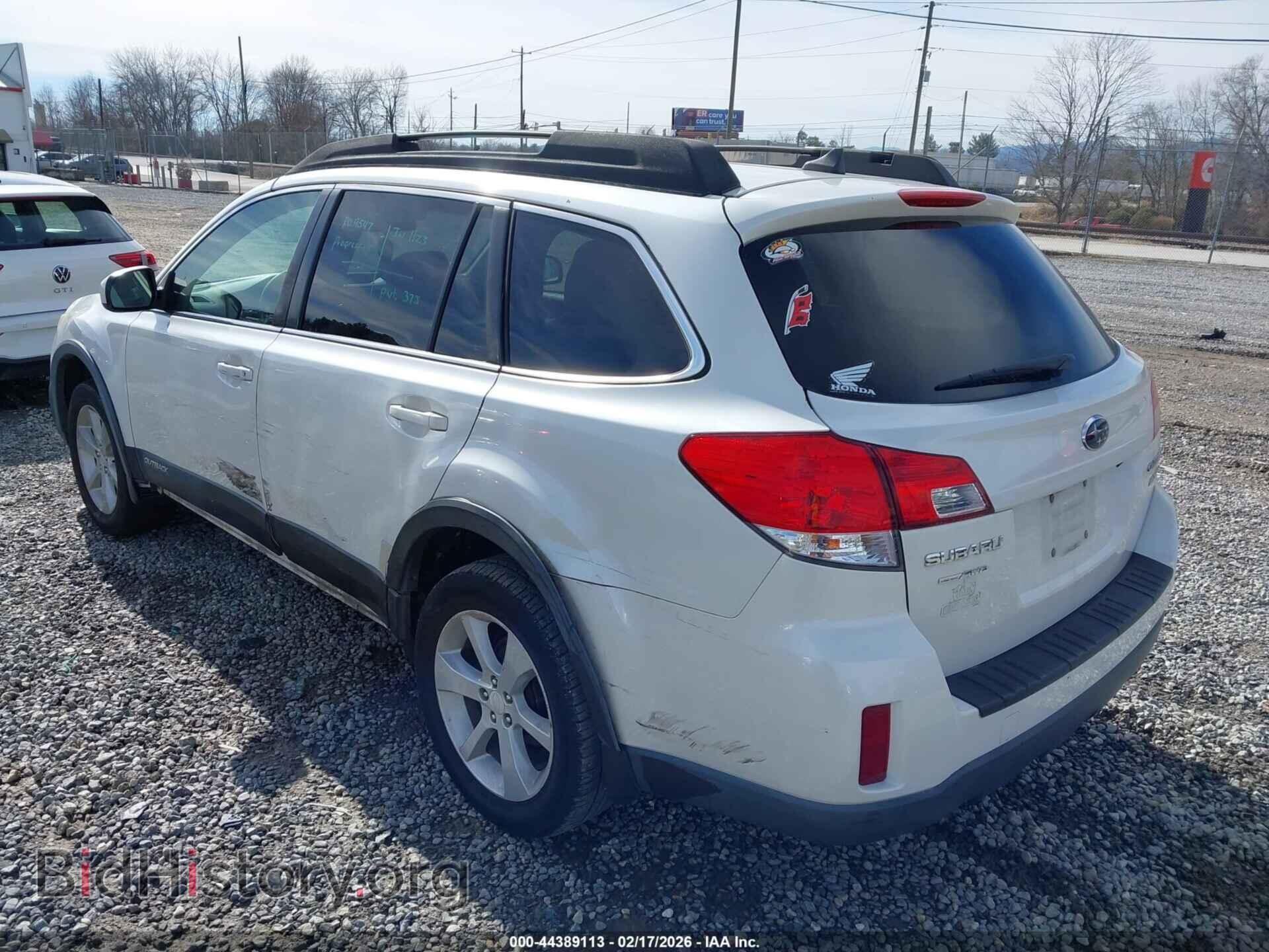 2014 SUBARU OUTBACK - VIN: 4S4BRBCC1E3310045 - Фото 3