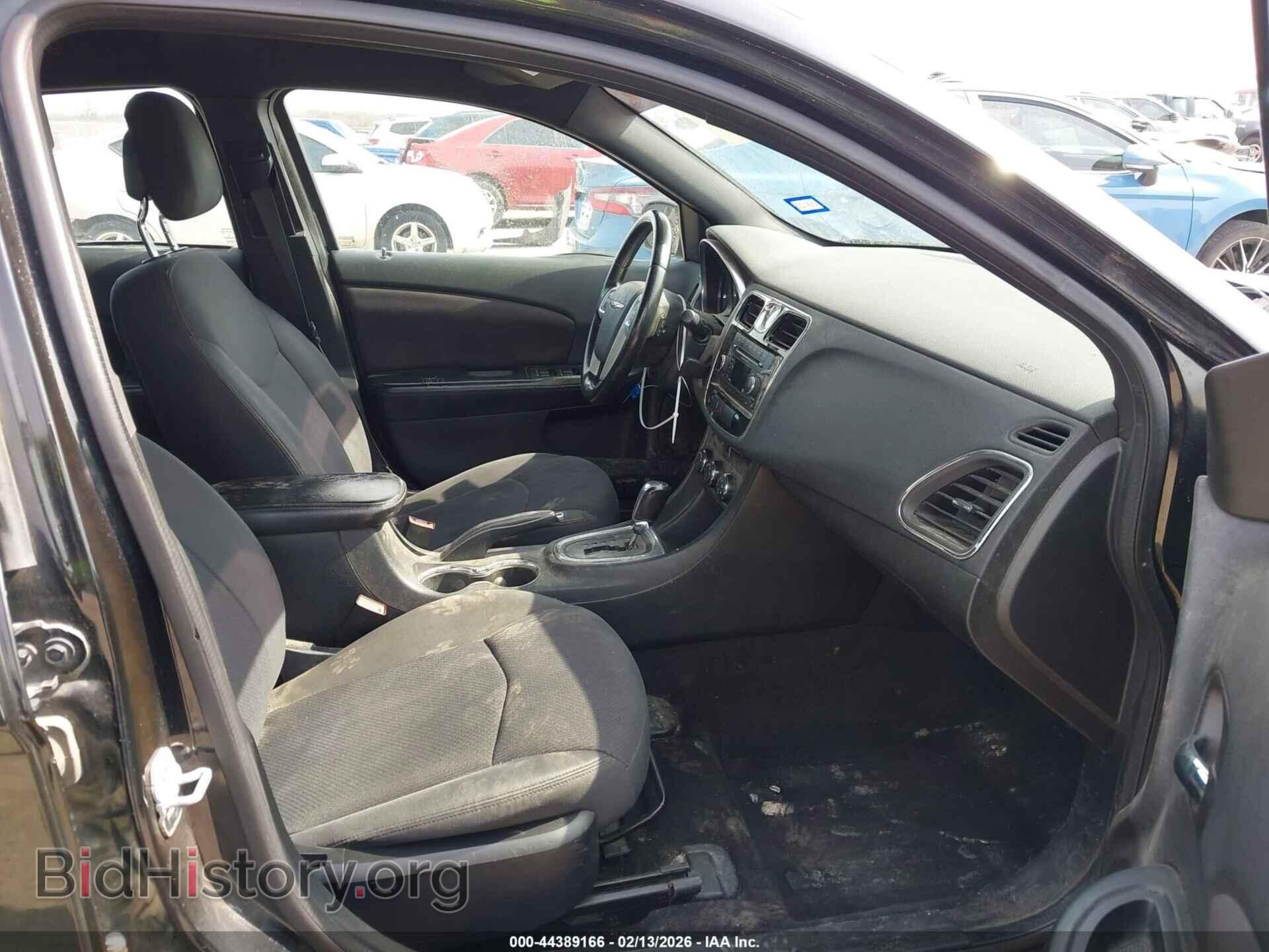 2014 CHRYSLER 200 - VIN: 1C3CCBBGXEN132255 - Фото 5