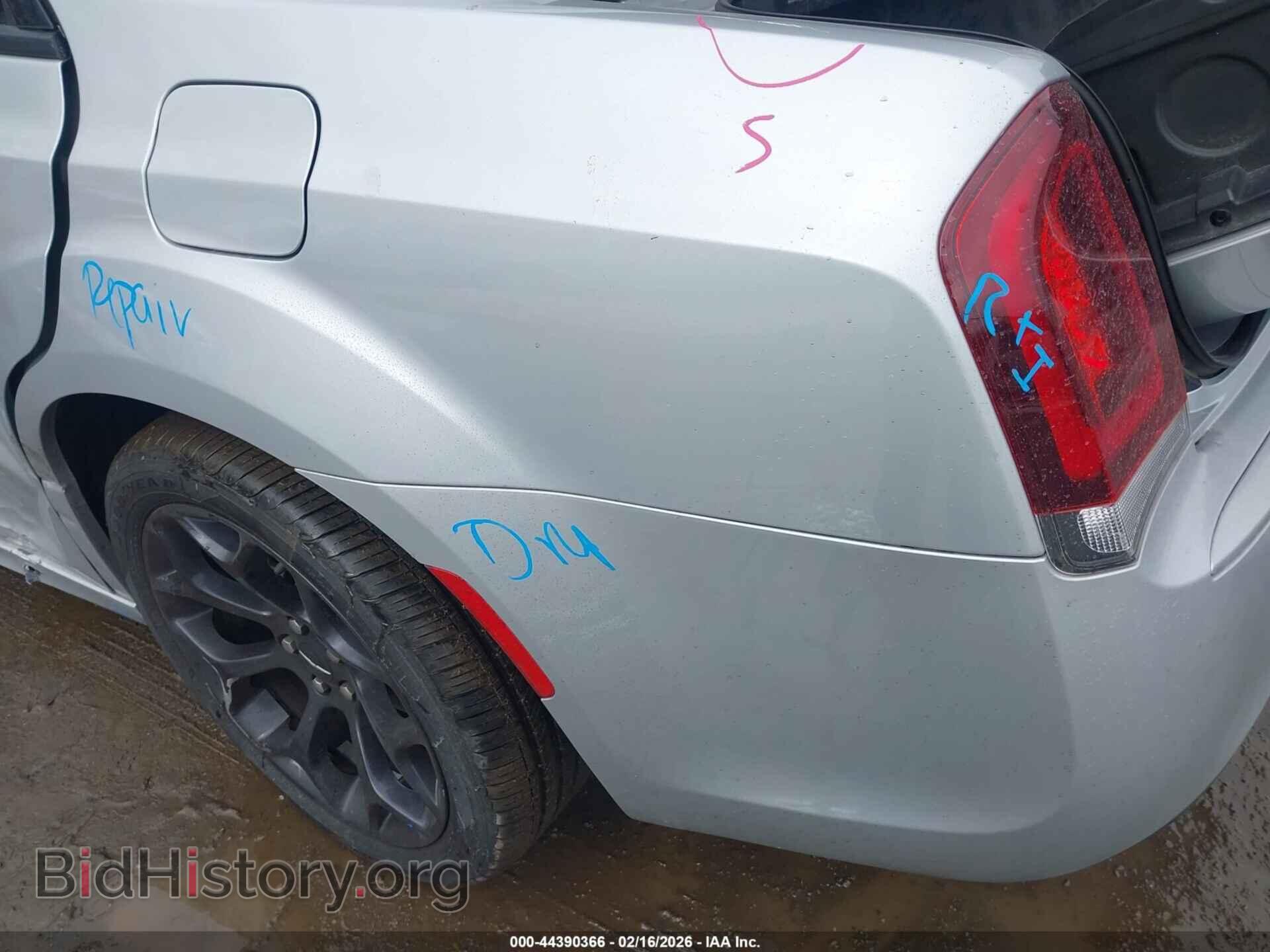 2020 CHRYSLER 300 - VIN: 2C3CCABT7LH180809 - Фото 21