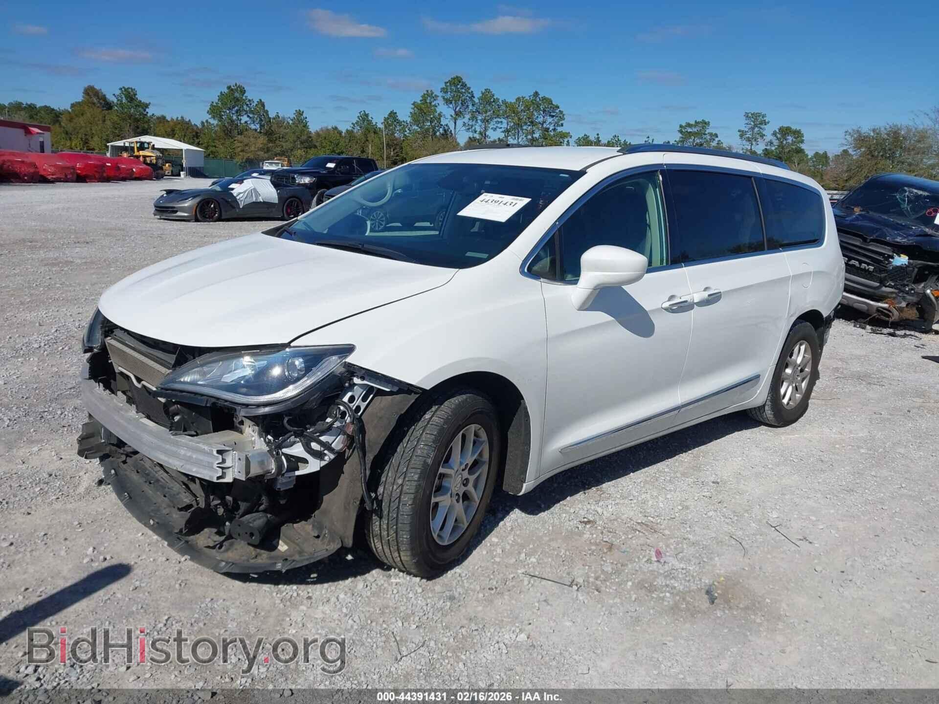 2020 CHRYSLER PACIFICA - VIN: 2C4RC1BG5LR124709 - Фото 2
