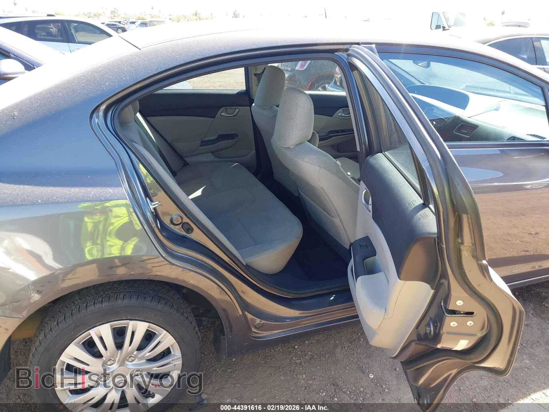 2013 HONDA CIVIC - VIN: 2HGFB2F52DH549303 - Фото 8