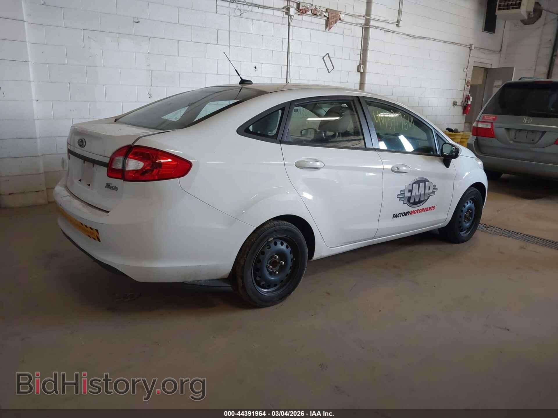 2011 FORD FIESTA - VIN: 3FADP4AJ9BM157429 - Фото 4