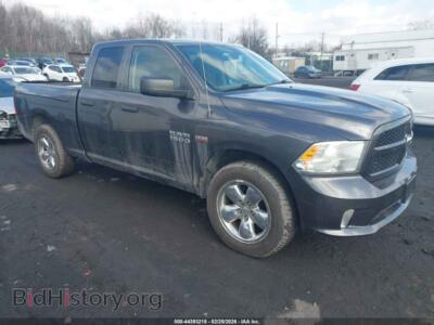 2017 RAM 1500 Express 4X4 6'4 Box, серый — VIN 1C6RR7FT3HS589768, IAAI
