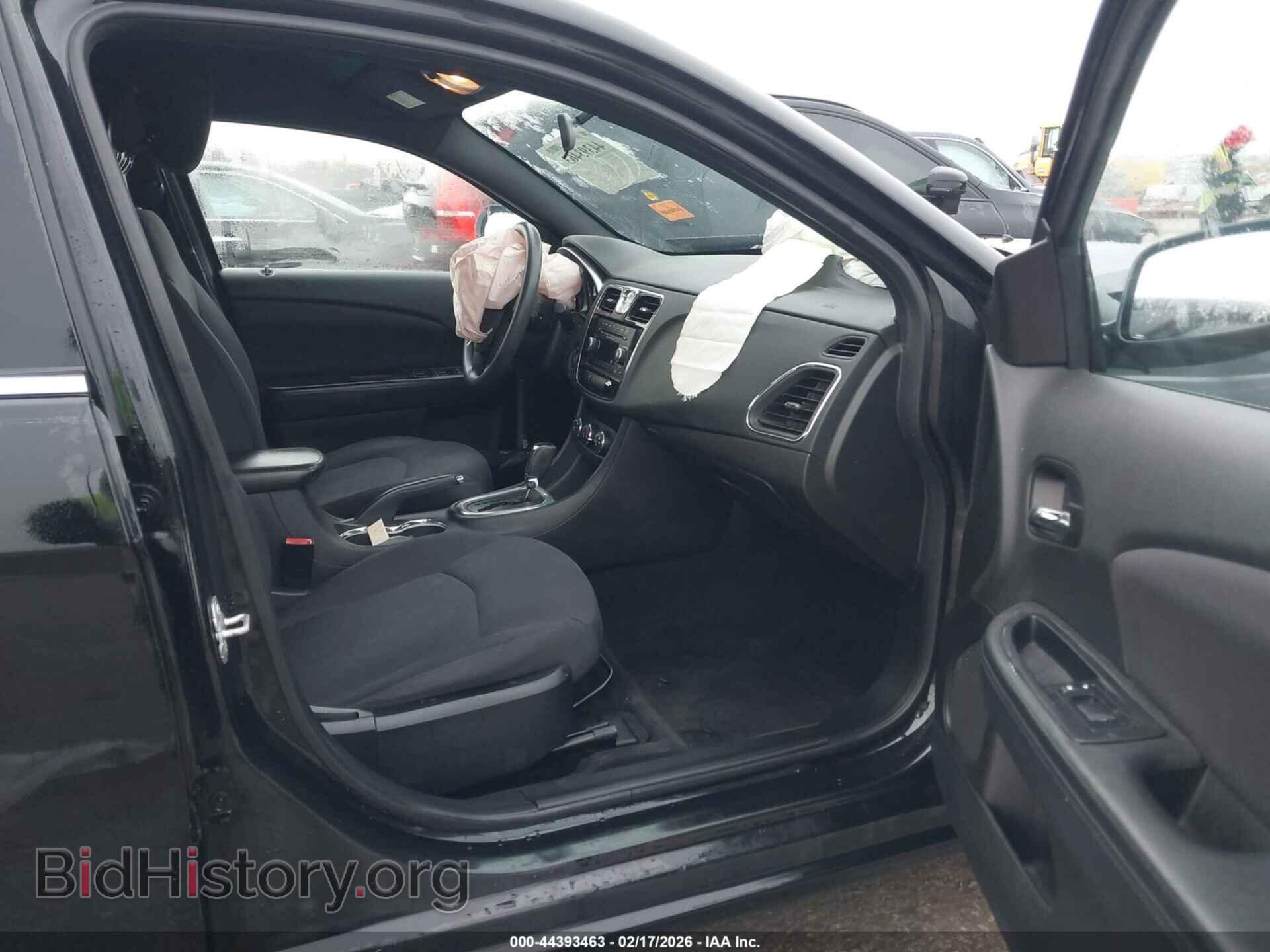 2014 CHRYSLER 200 - VIN: 1C3CCBAB1EN206538 - Фото 5