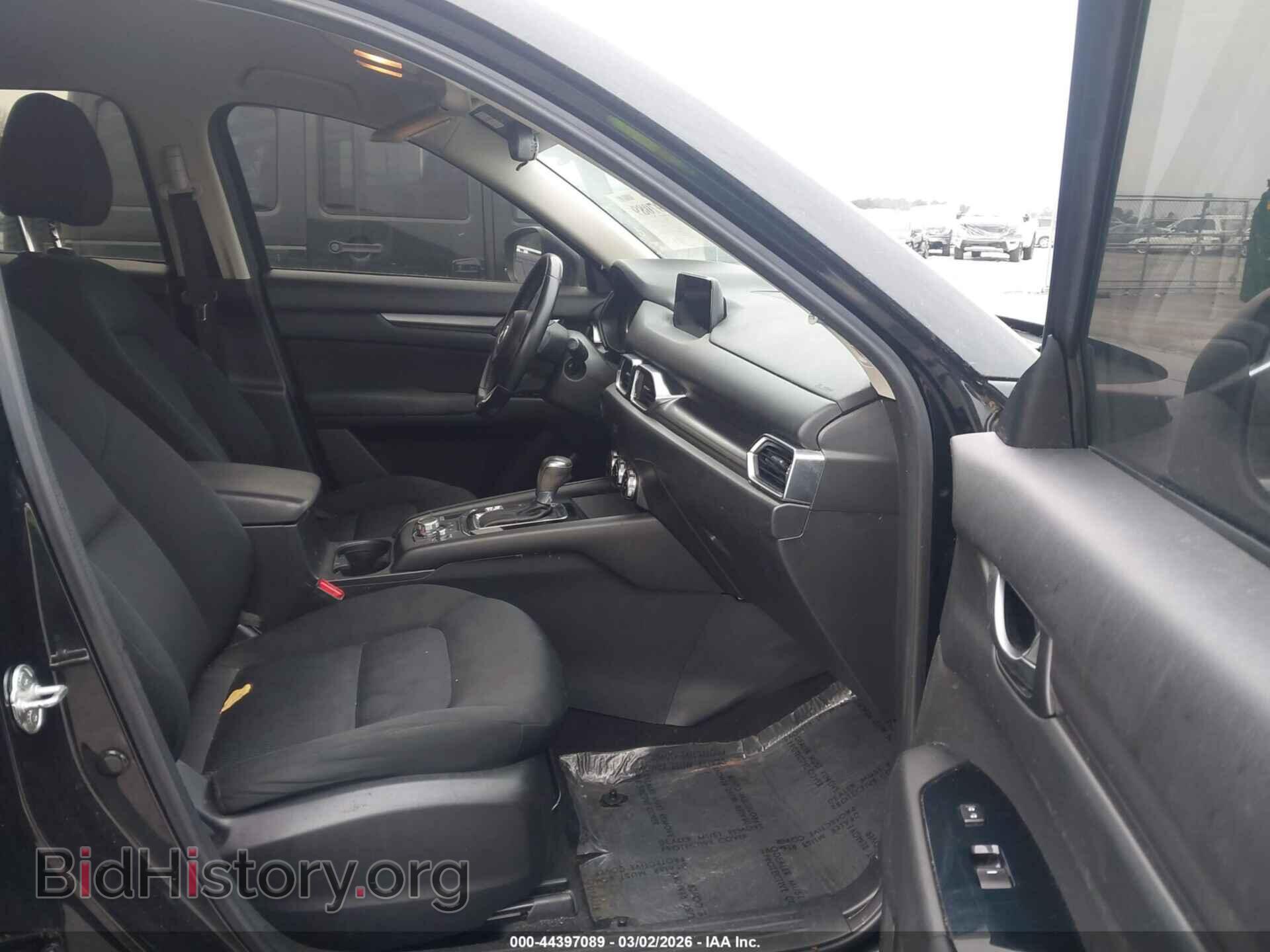 2018 MAZDA CX-5 - VIN: JM3KFABM9J1459558 - Фото 5