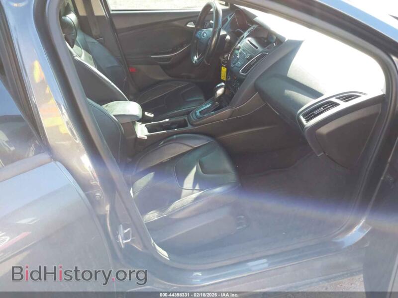 2016 Ford FOCUS (VIN 1FADP3F28GL340731) — photo 5 of 16