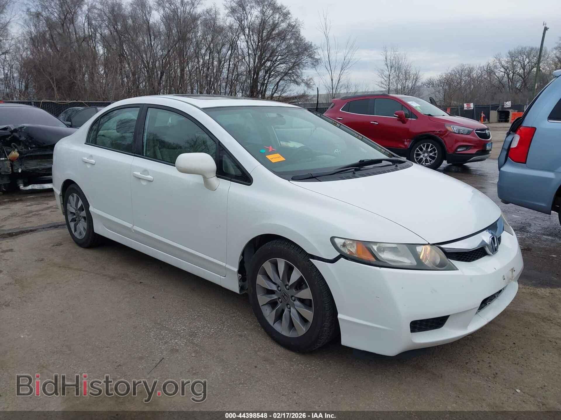 Photo 19XFA1F85AE039833 - HONDA CIVIC 2010