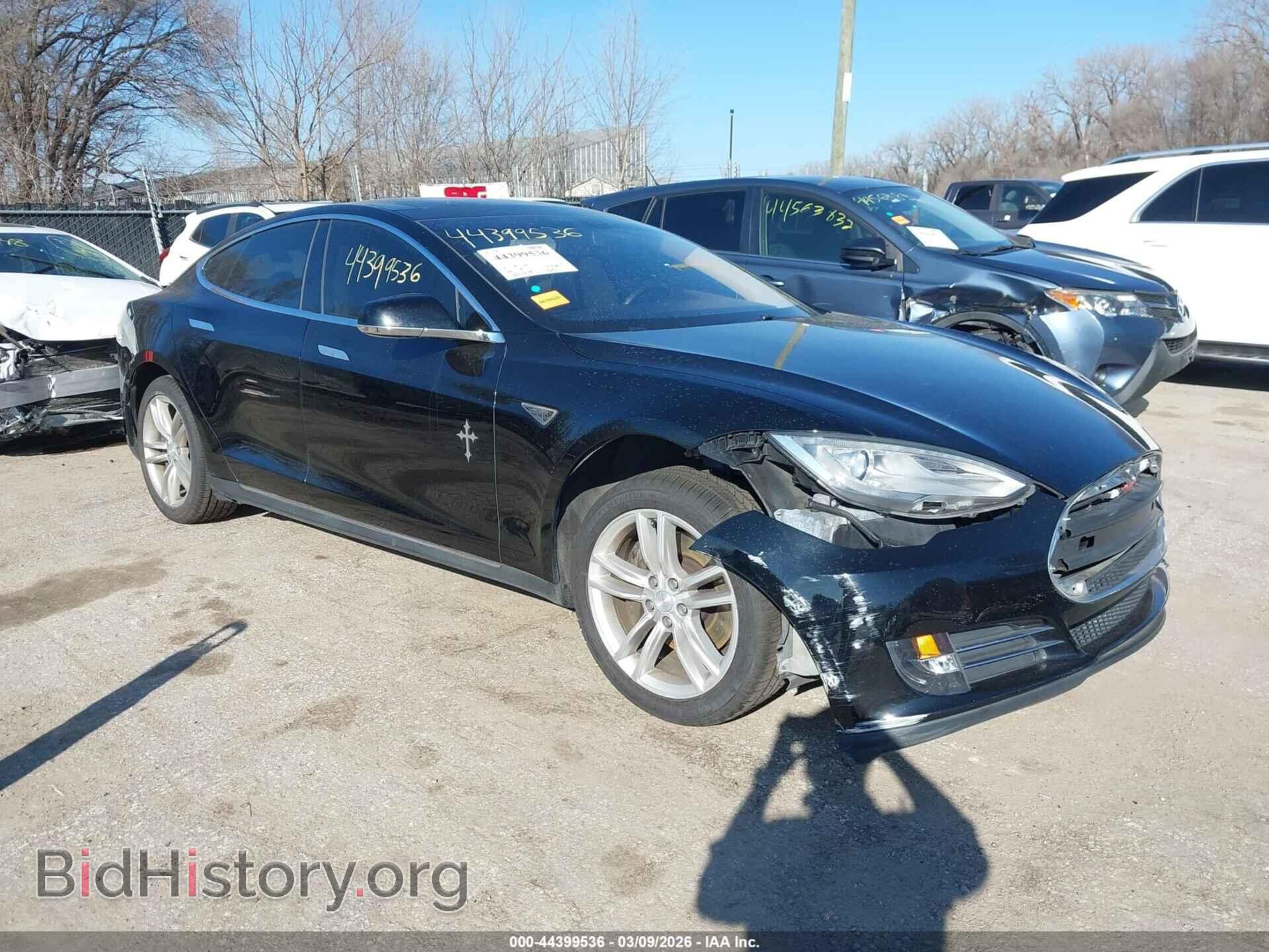 Фотография 5YJSA1AC8DFP11229 - TESLA MODEL S 2013