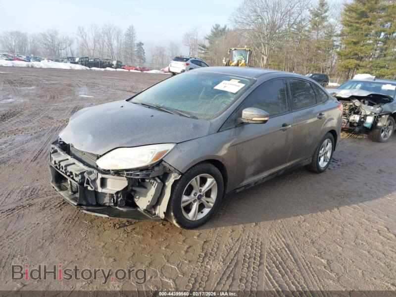 2014 Ford FOCUS (VIN 1FADP3F24EL246889) — photo 2 of 19