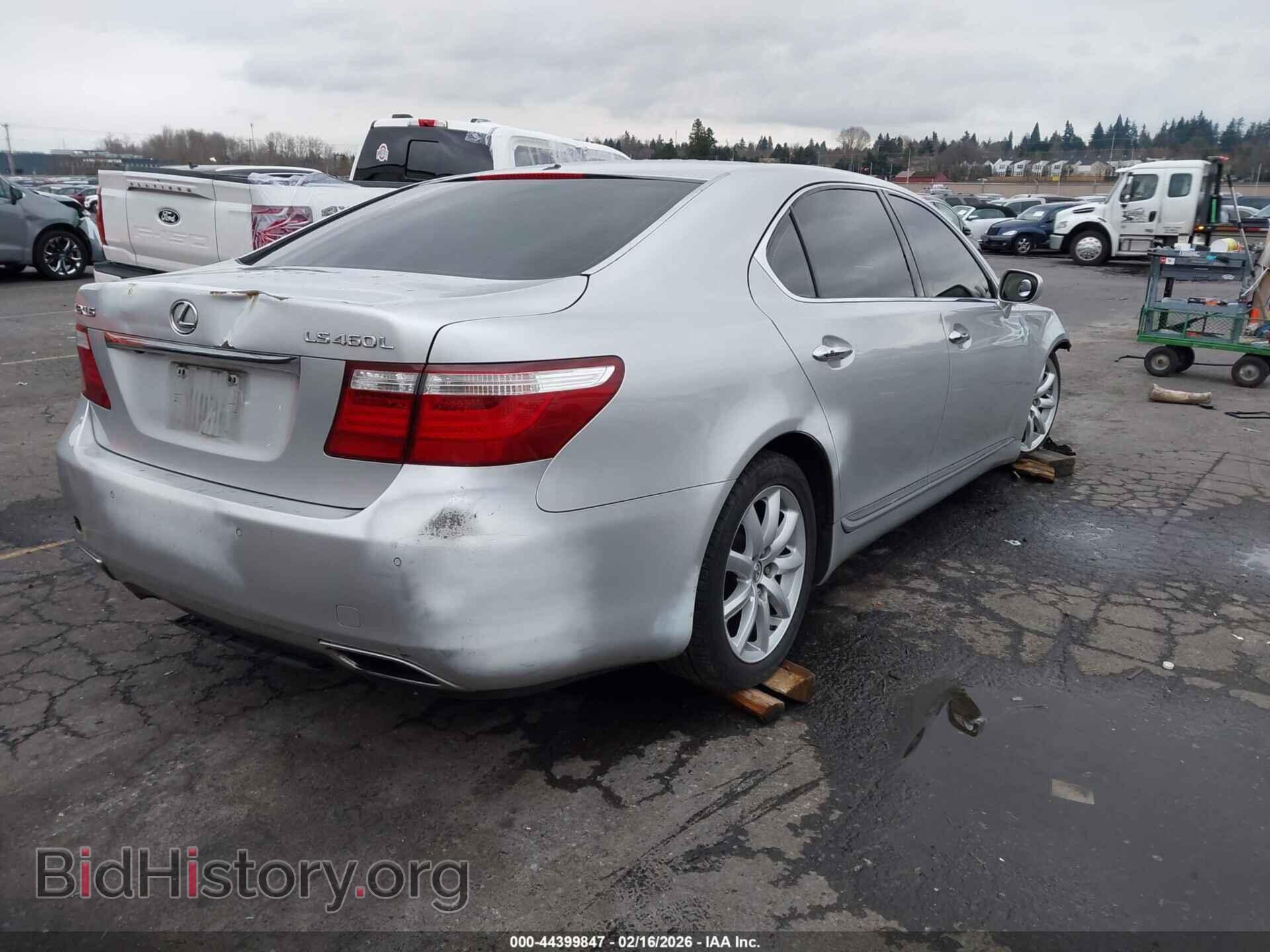 2007 LEXUS LS 460 - VIN: JTHGL46FX75007638 - Photo 4