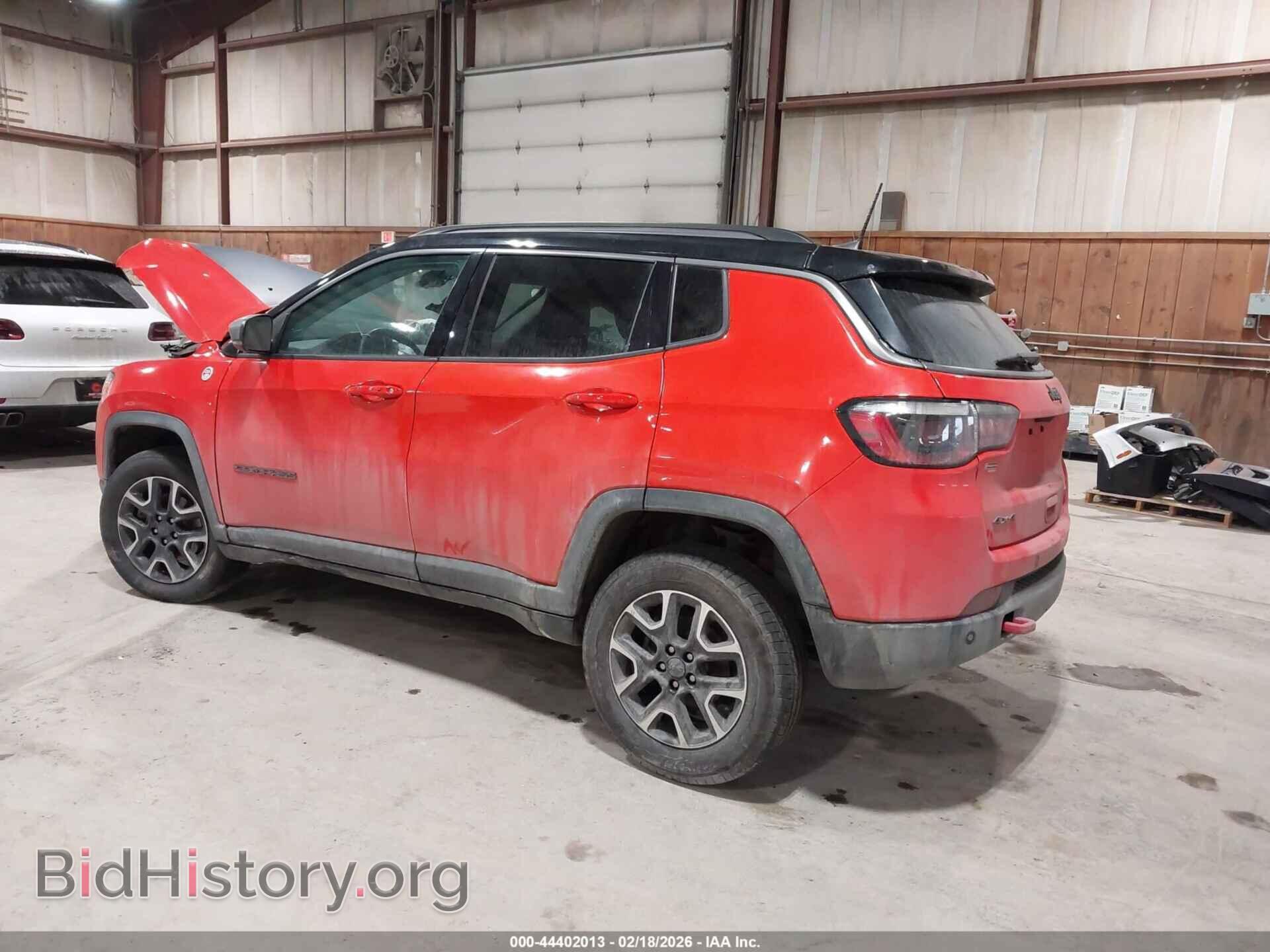2021 JEEP COMPASS - VIN: 3C4NJDDB3MT532972 - Фото 3