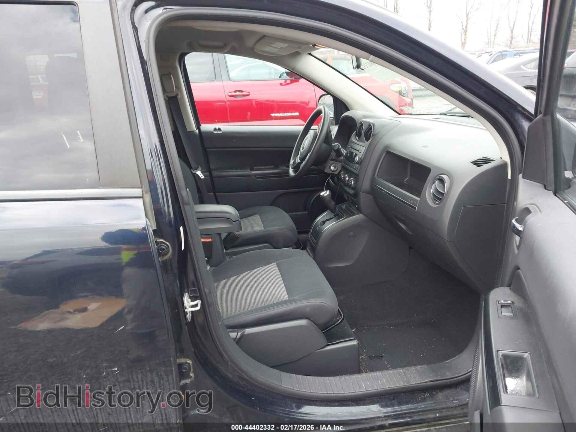 2011 JEEP COMPASS - VIN: 1J4NF1FB7BD154326 - Photo 5