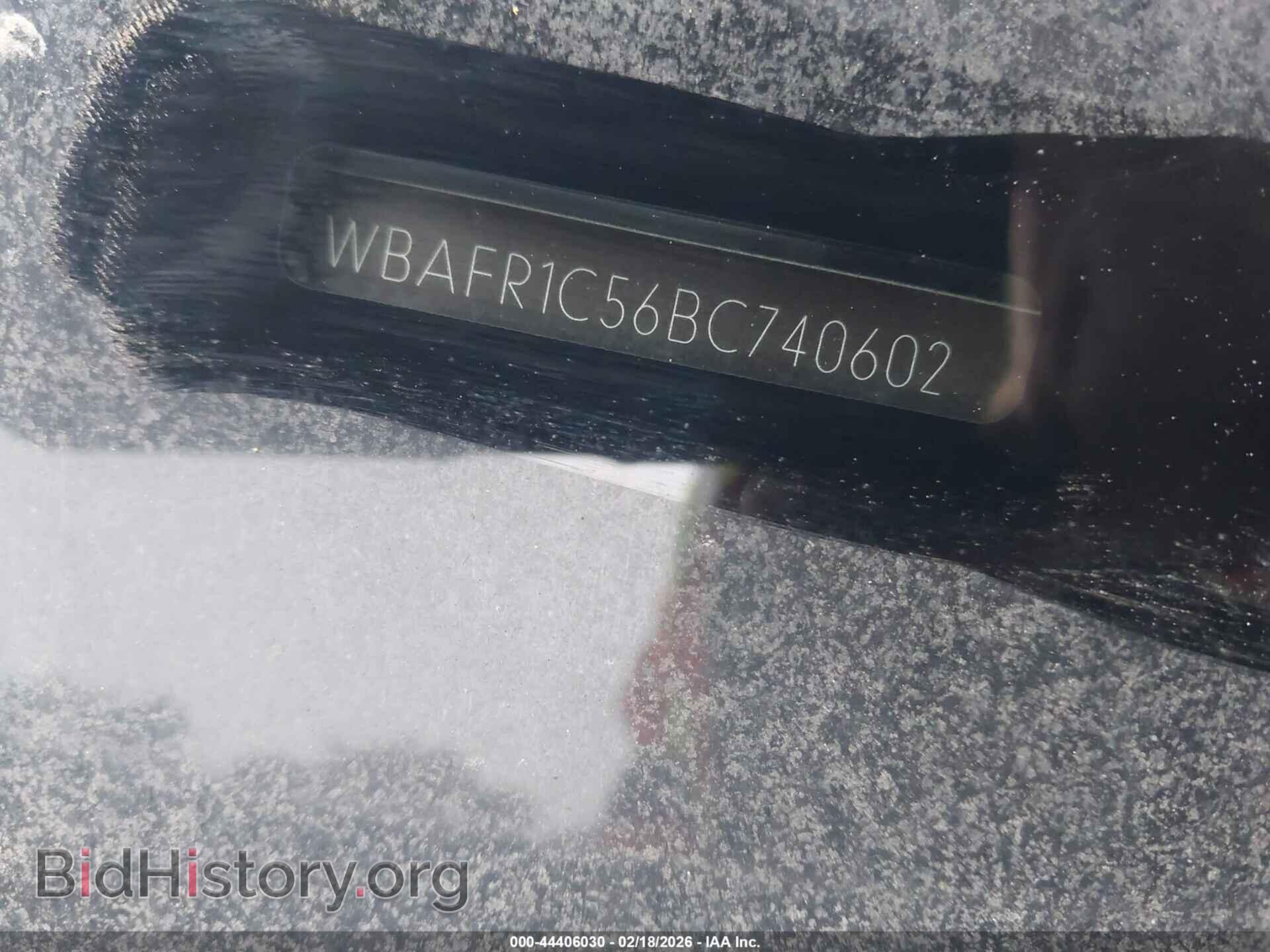 2011 BMW 528I - VIN: WBAFR1C56BC740602 - Фото 11