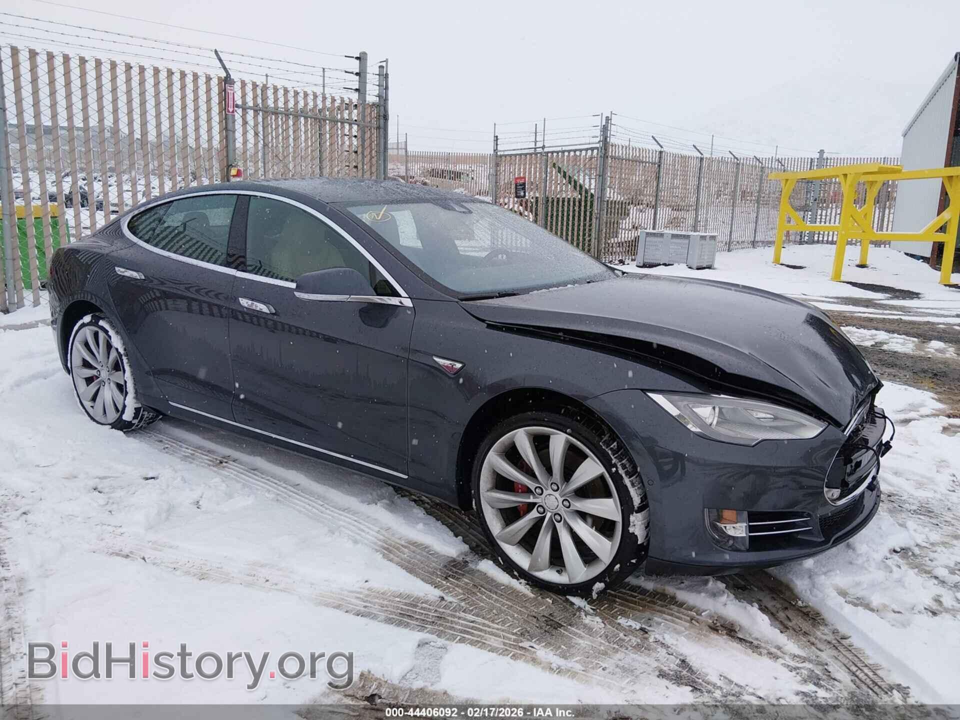 Photo 5YJSA1E26FF112074 - TESLA MODEL S 2015