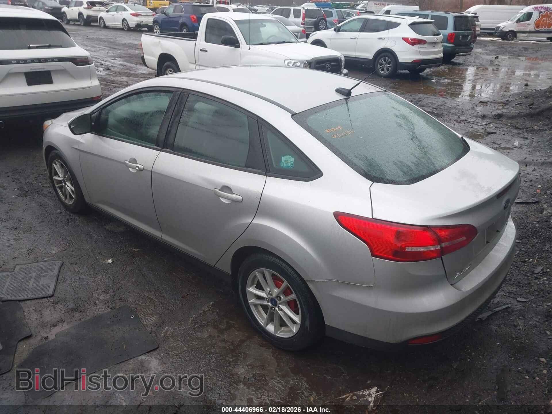 2018 FORD FOCUS - VIN: 1FADP3F28JL245237 - Фото 3
