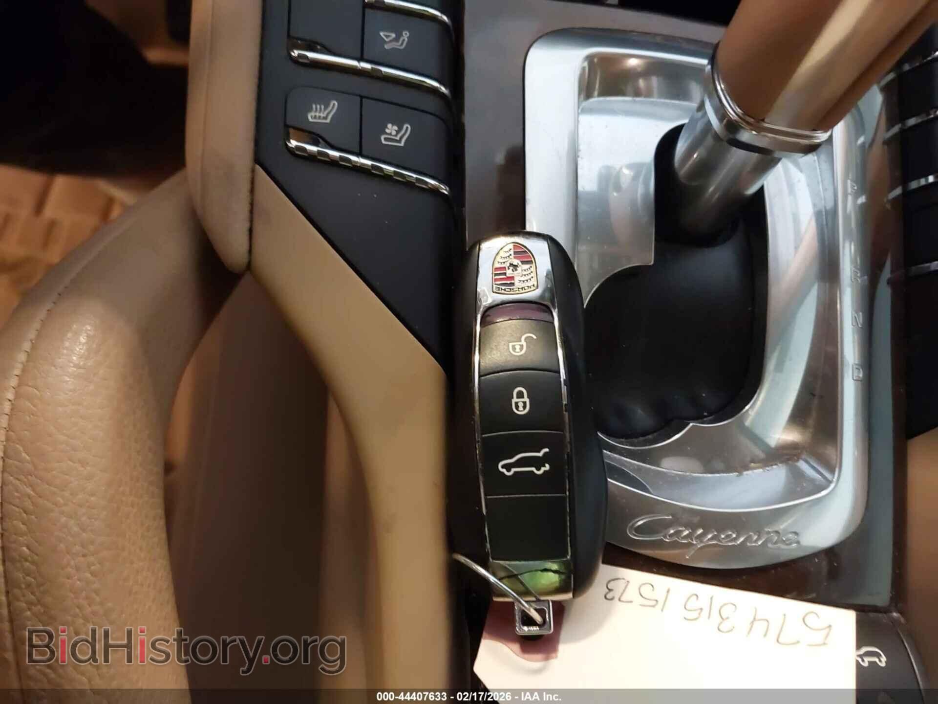 2011 PORSCHE CAYENNE - VIN: WP1AA2A29BLA09910 - Photo 11